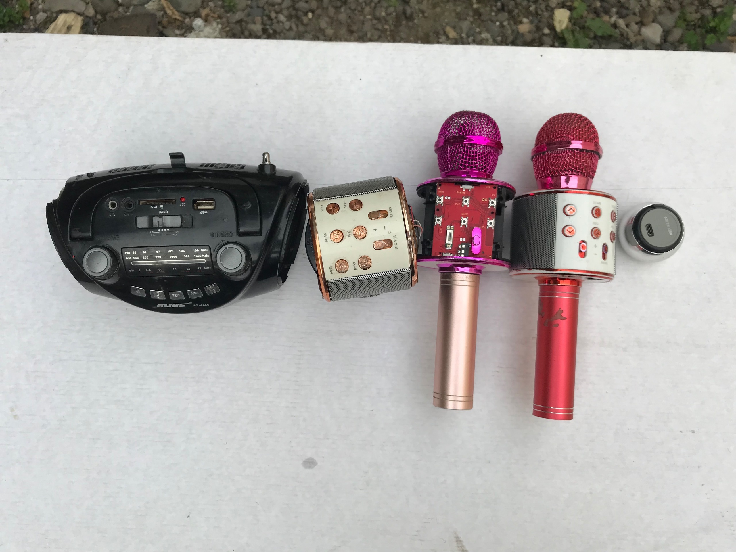 مجموعه اسپیکر بلوتوثی