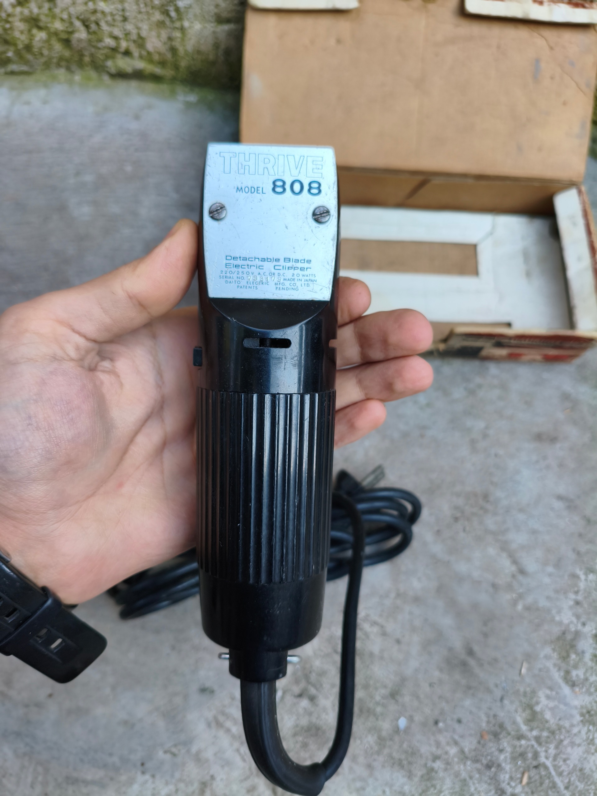 ریشتراش ترایو 808 ژاپن توضیحات دارد