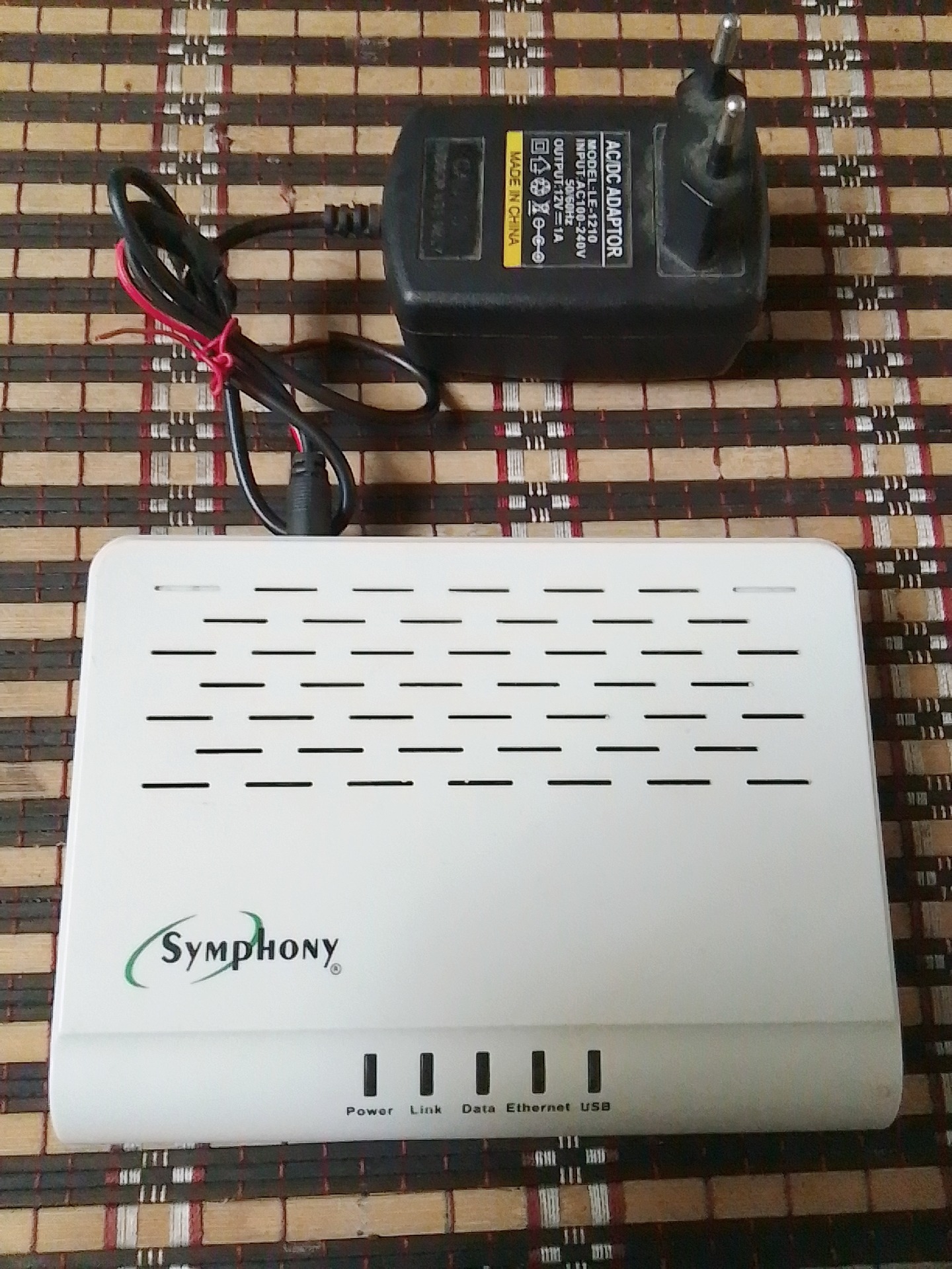 مودم بی سیم symphony