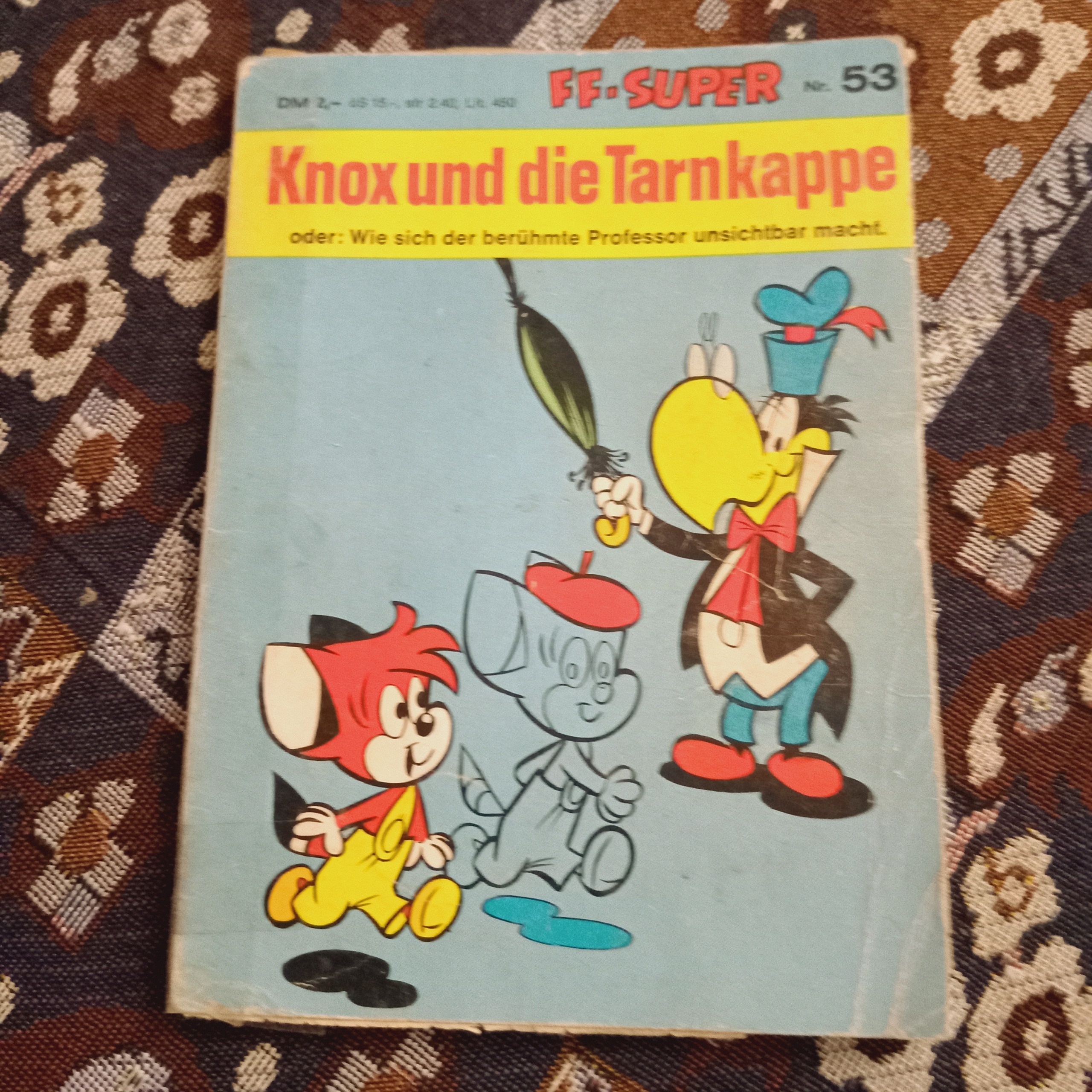 ناکس و شنل قرمزی نامرئی