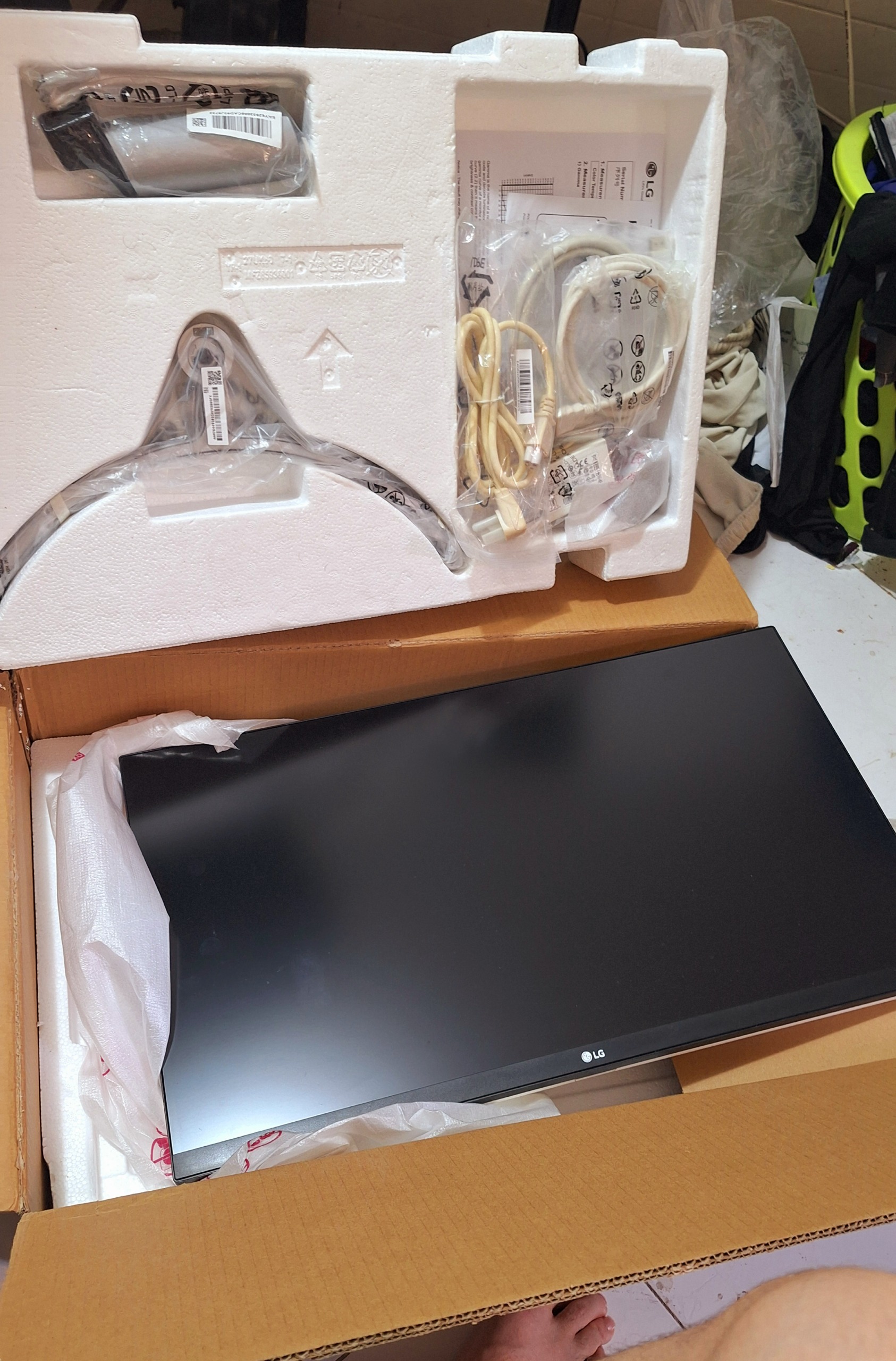 مانیتور  HDR400 ips 10bit lg 4k 27