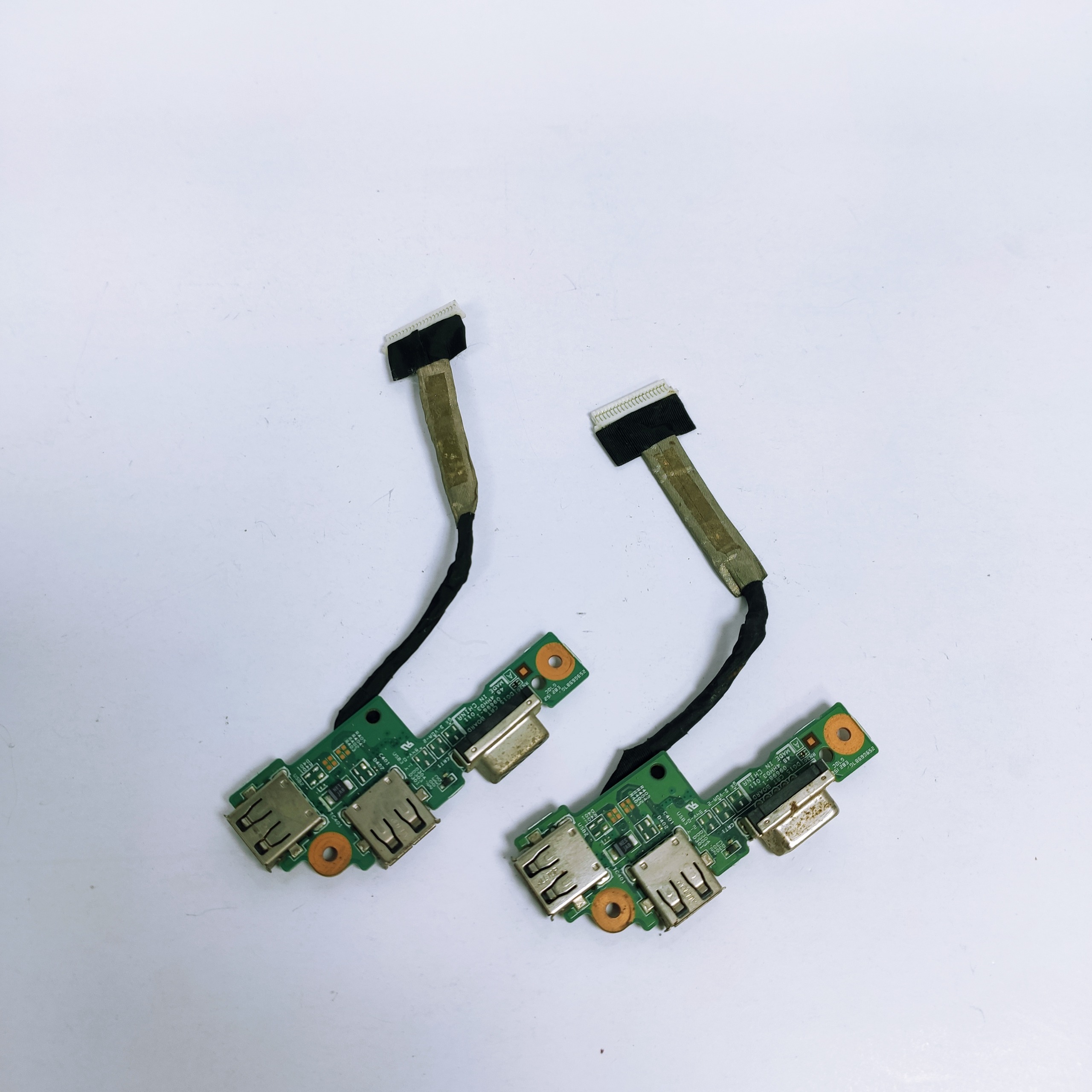 برد usb و vga لپ تاپ دل Dell Inspiron 5010