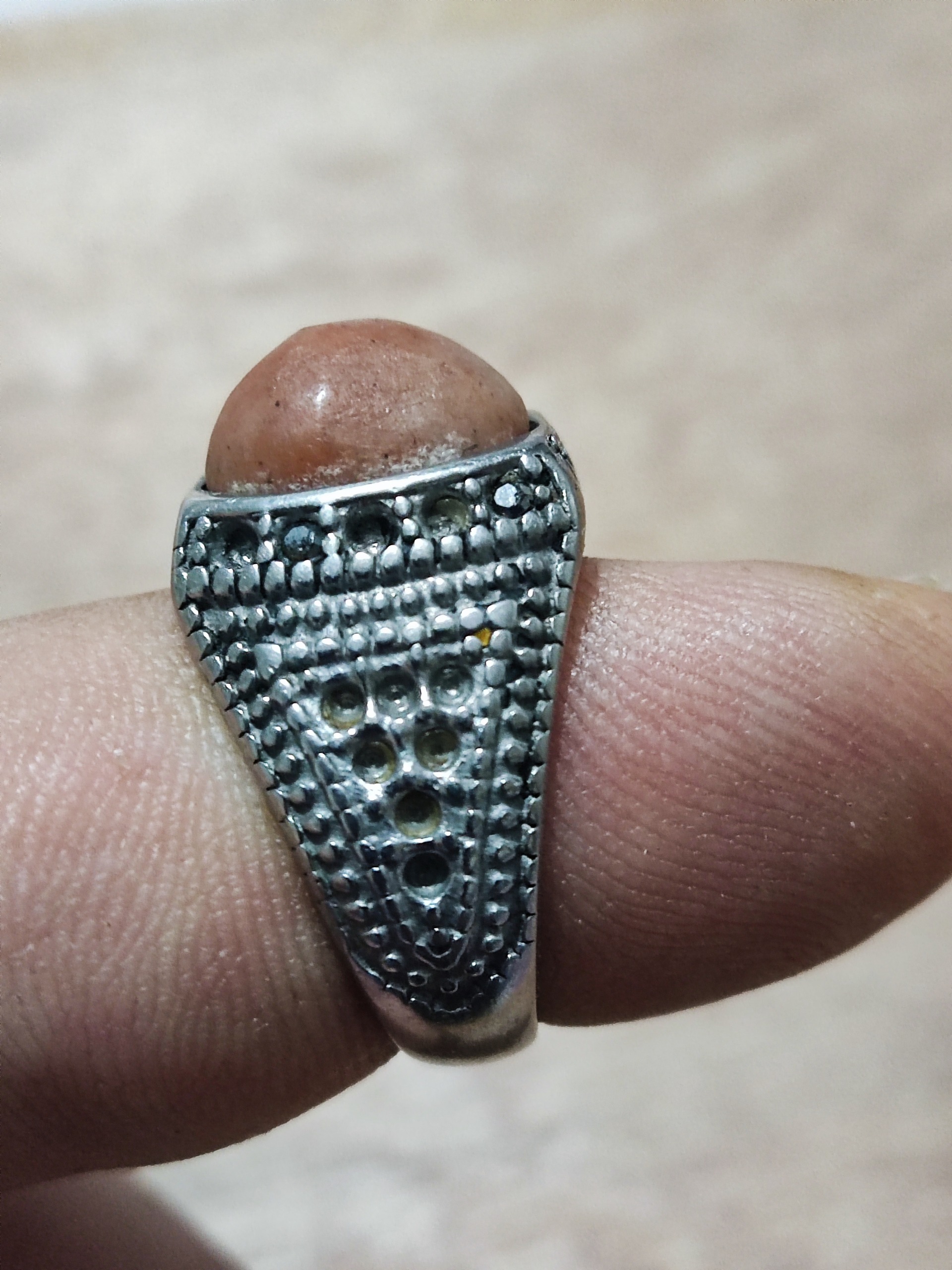 انگشترقدیمی و خاص