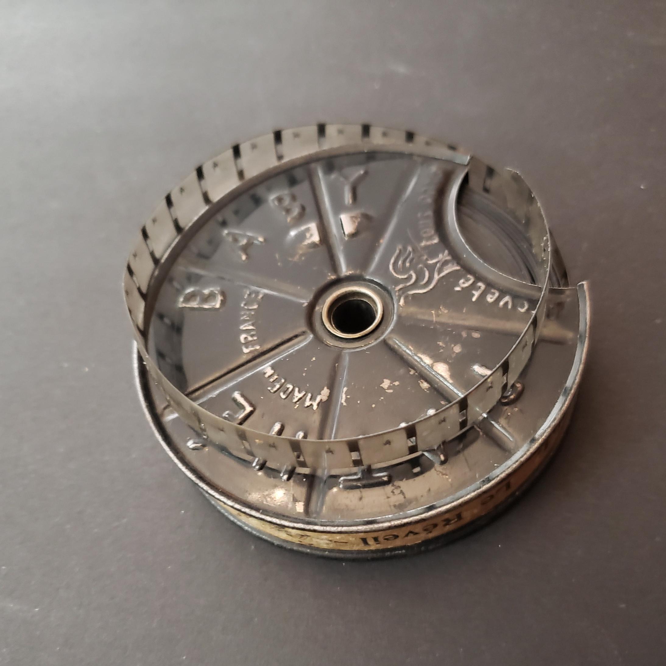 فیلم خاص و قدیمی 9.5 میلیمتر آپارات(پته بیبی)