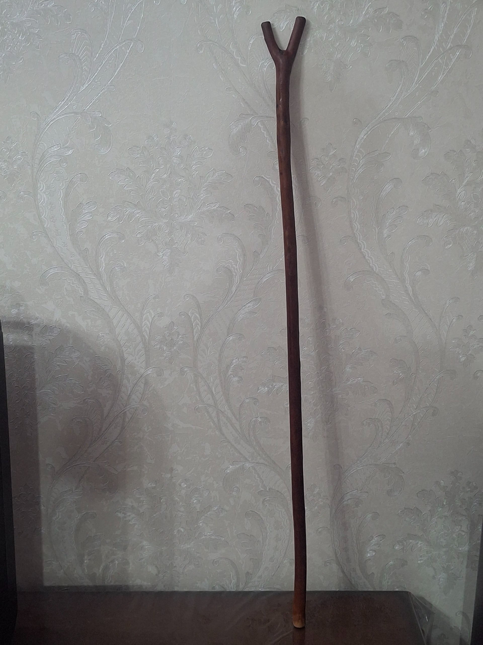 چوب دستی ارژن قدیمی ارتفاع 105 کلکسیونی