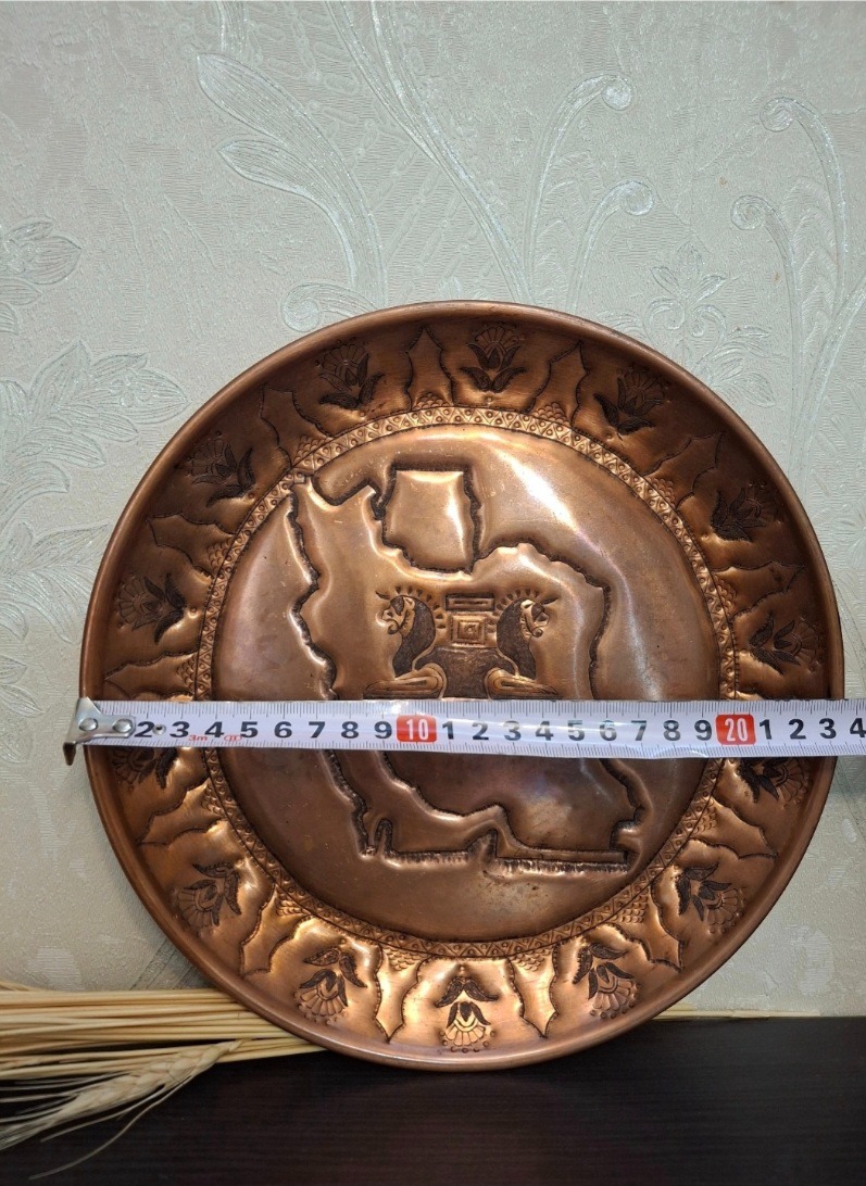 دیوارکوب مسی خاص و دکوری