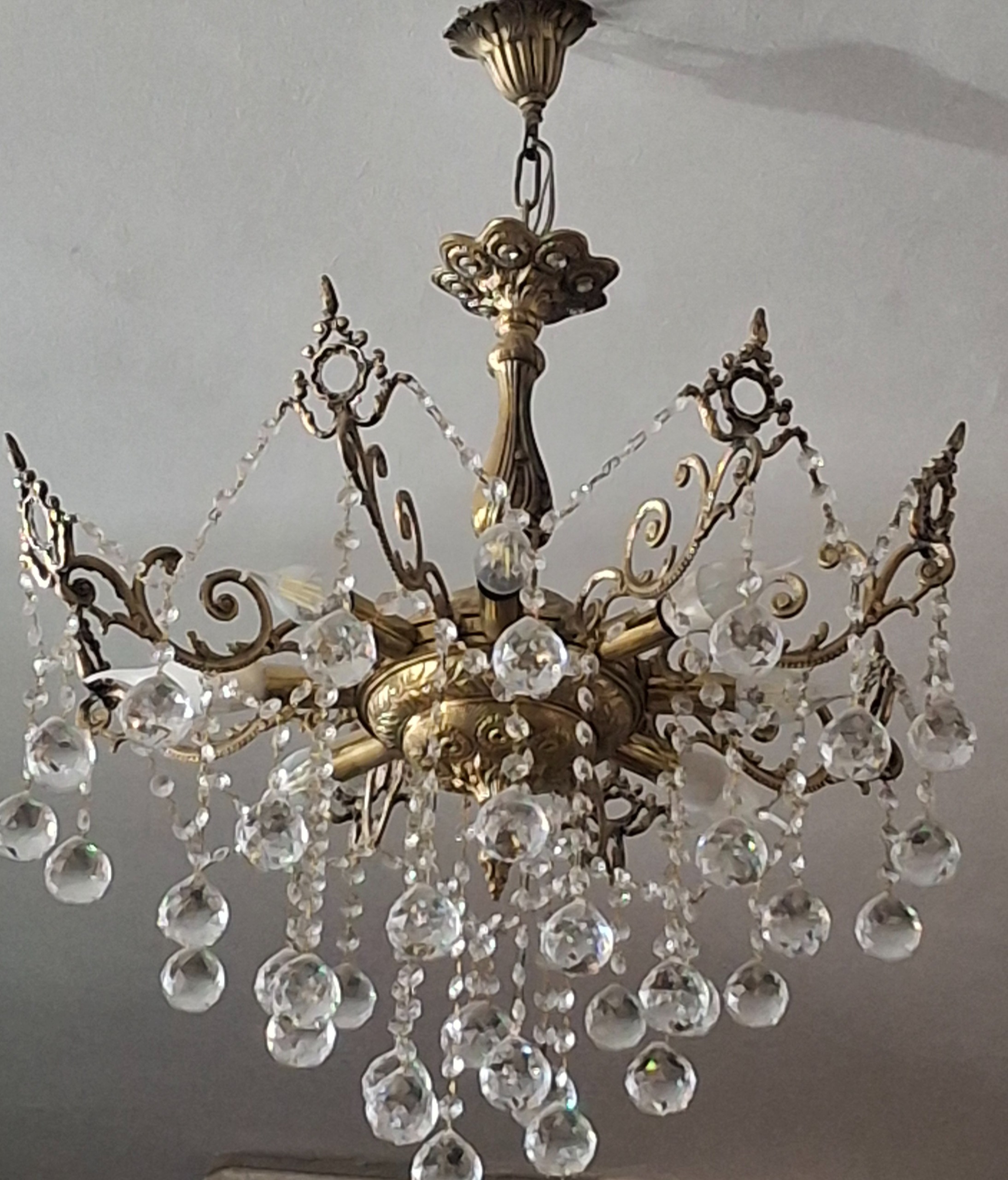 لوستر برنجی قدیمی 8 شاخه سنگین وزن قدیمی