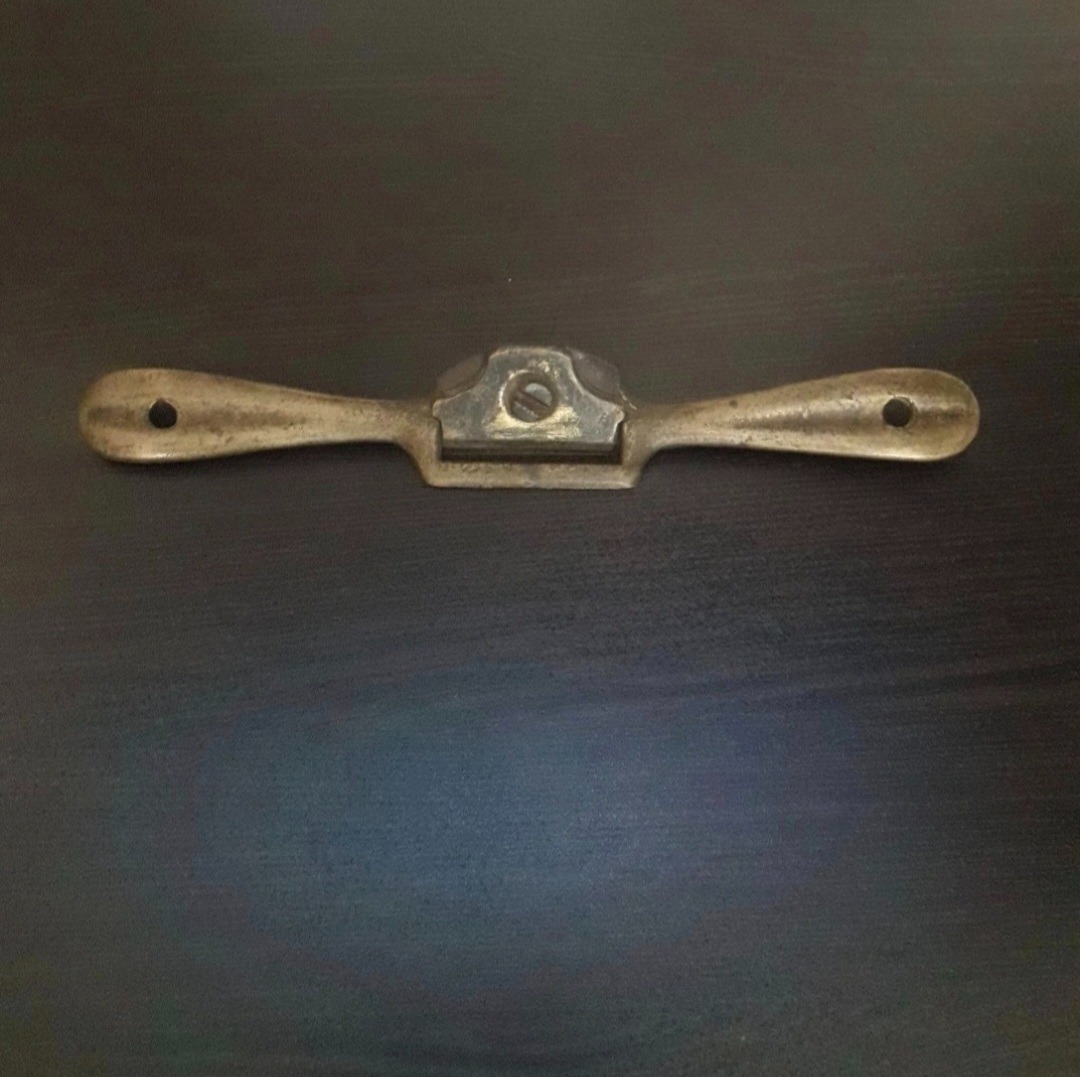 رنده نجاری معروف به بال کفتری