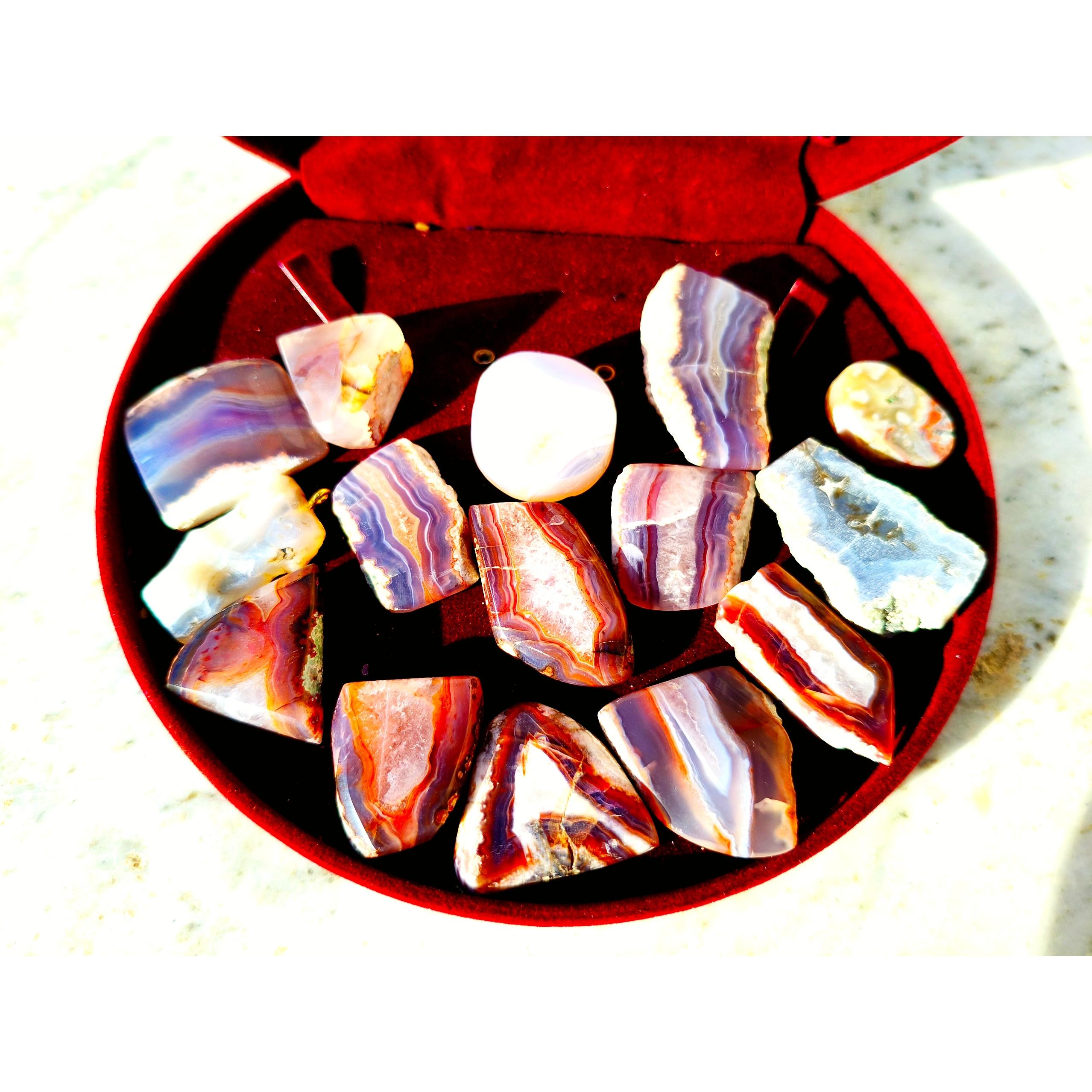 با خونه فوقالعاده کلکسیونی عقیق رنگی اصل خراسان