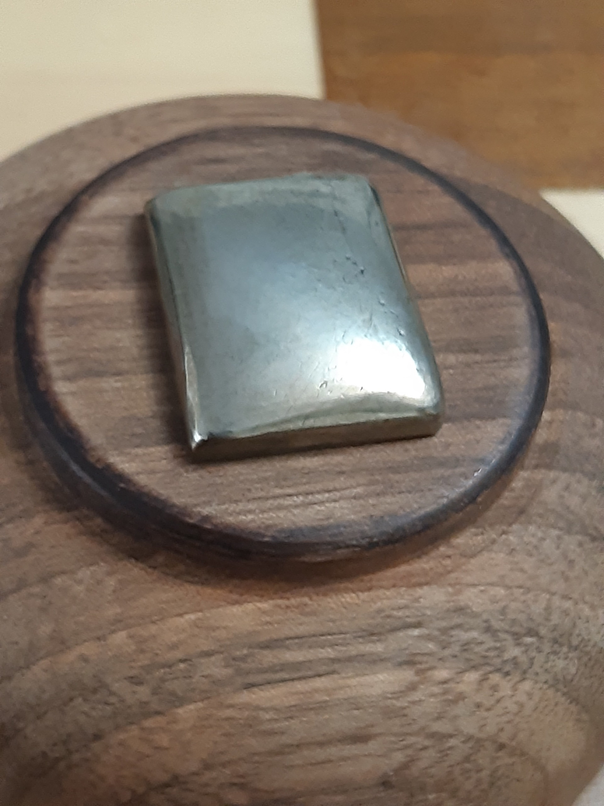 نگین پیریت طلایی طبیعی و معدنی 2