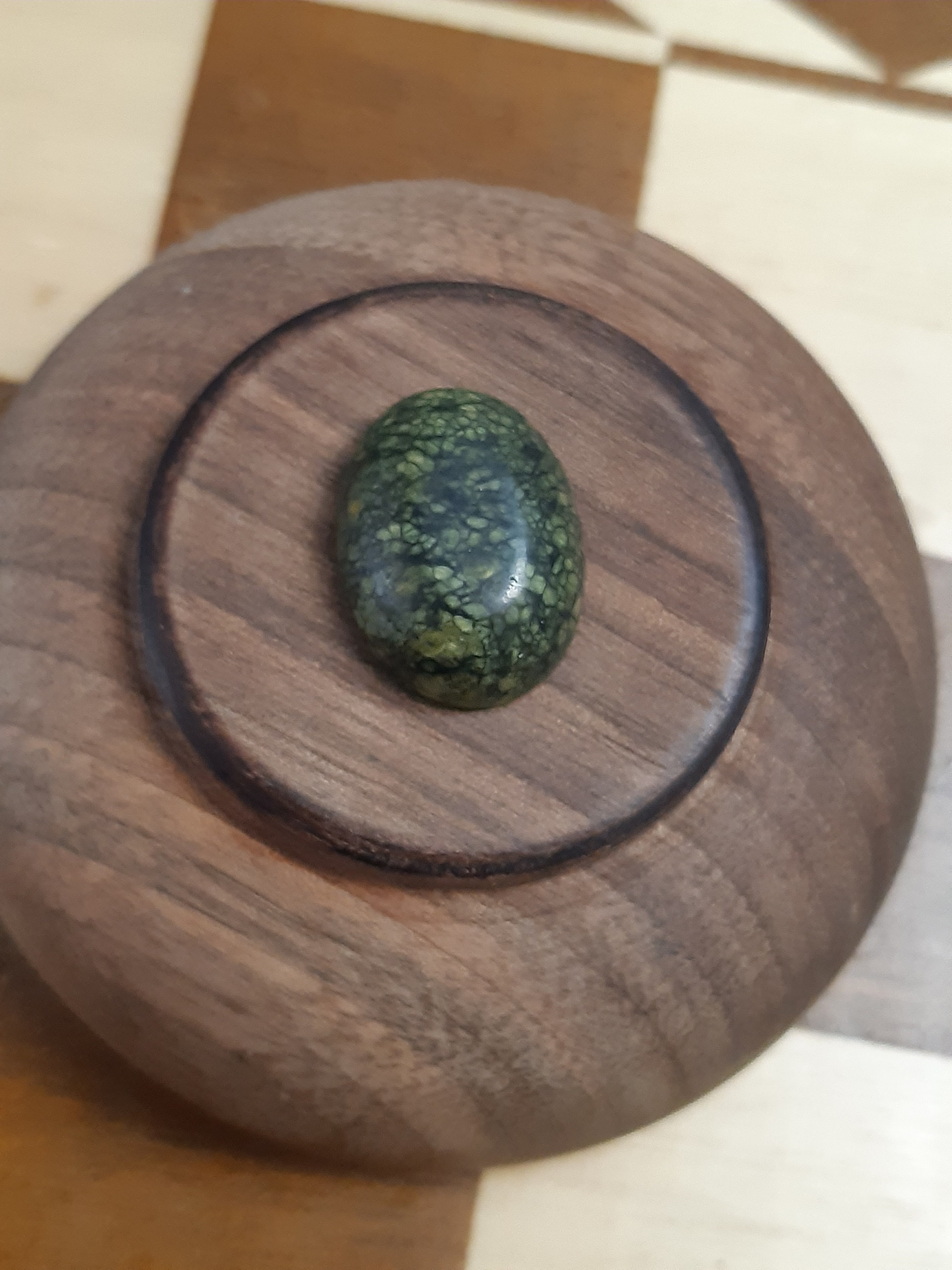 نگین مارسنگ طبیعی و معدنی مرغوب