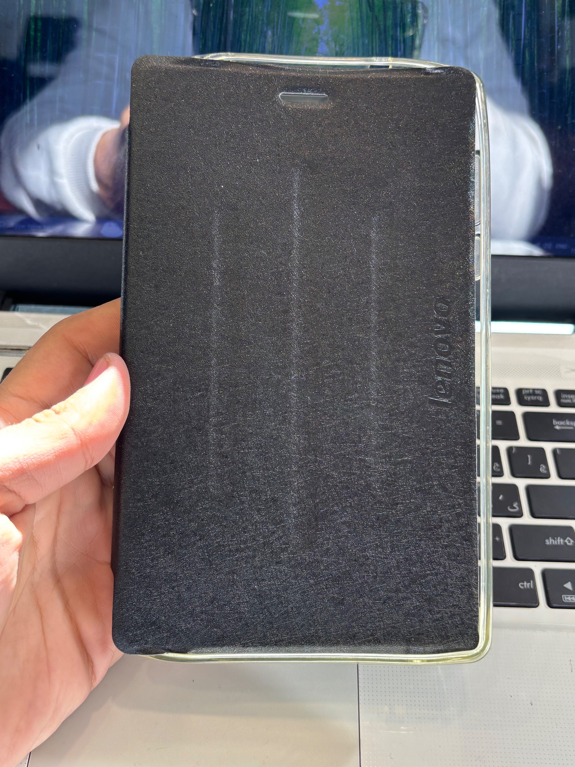 کیف تبلت لنوو Tab3 710L