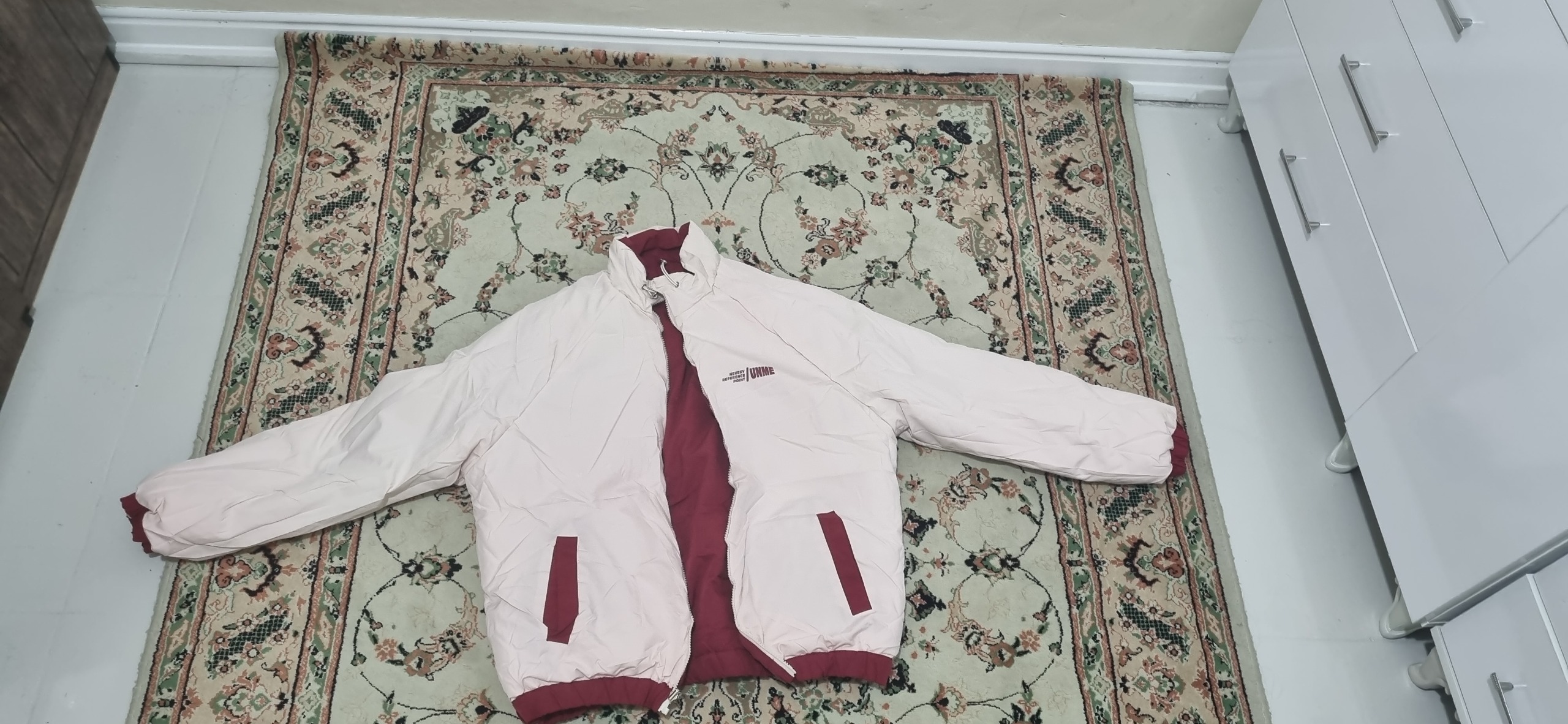 62 کیلو کاپشن درجه یک اروپایی