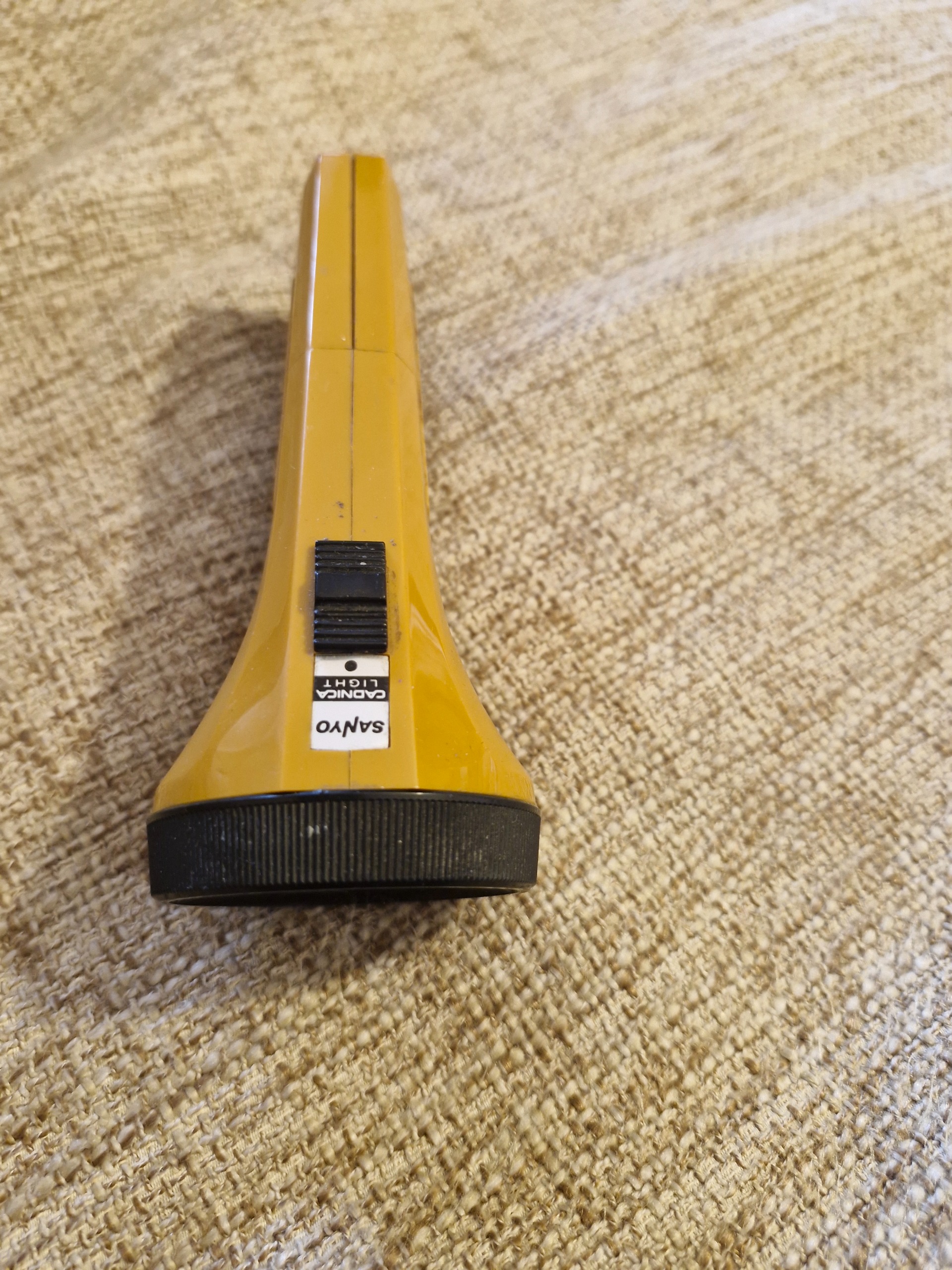 چراغ قوه سانیو ژاپن شارژی