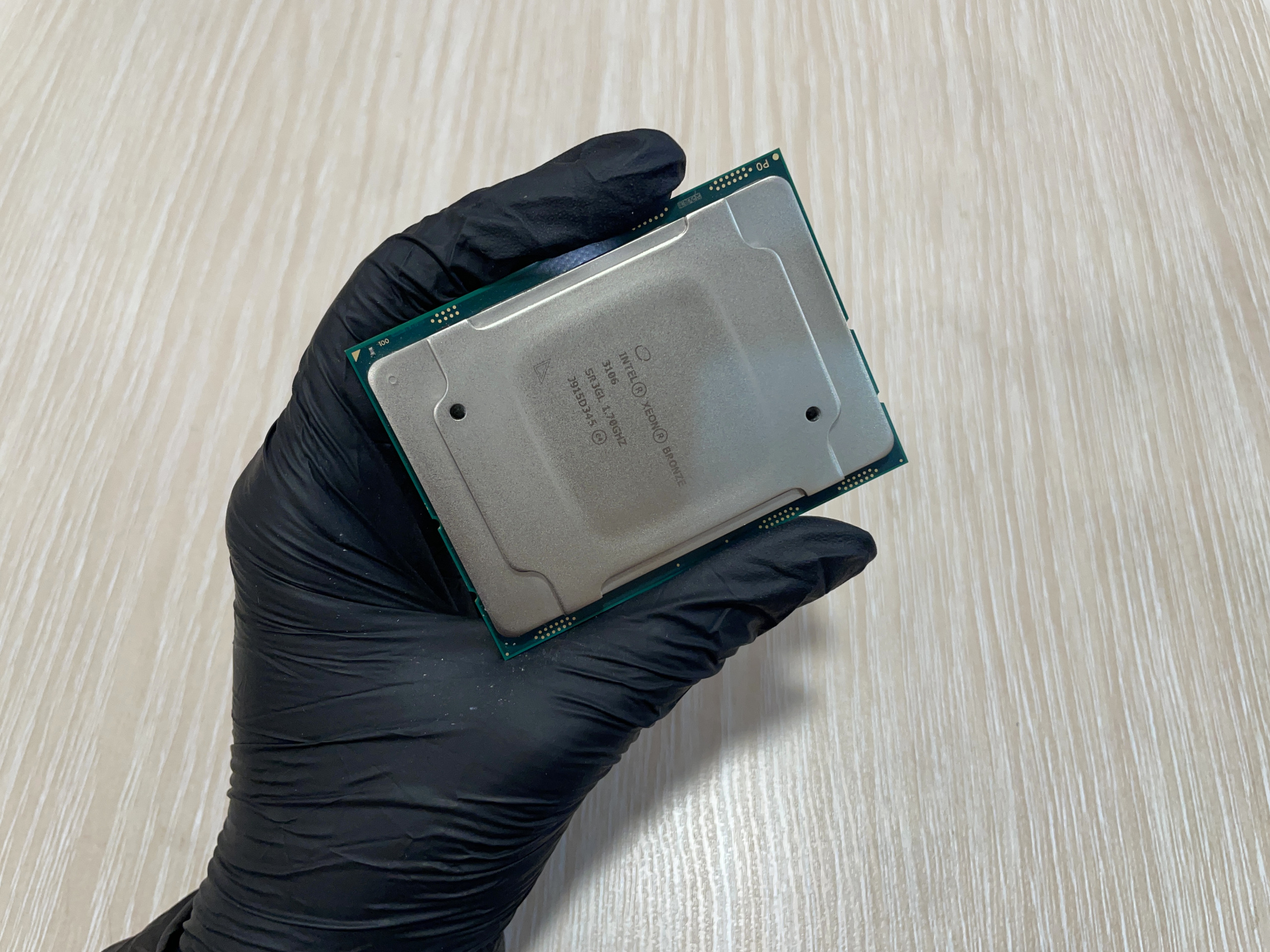 پردازنده سرور اینتل مدل زئون برنز 3106