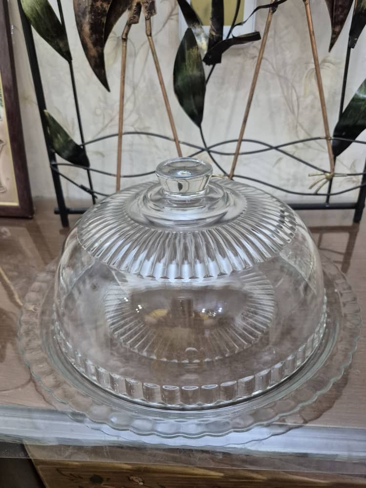 کیک خوری فرانسوی قدیمی