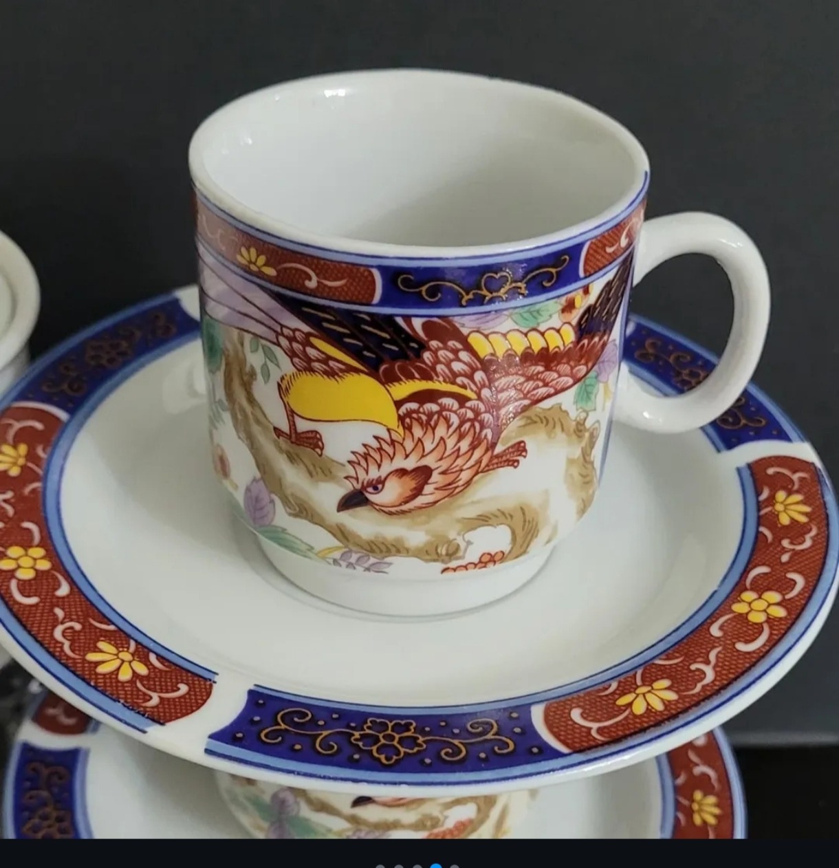 فنجان سیمرغی ژاپنی