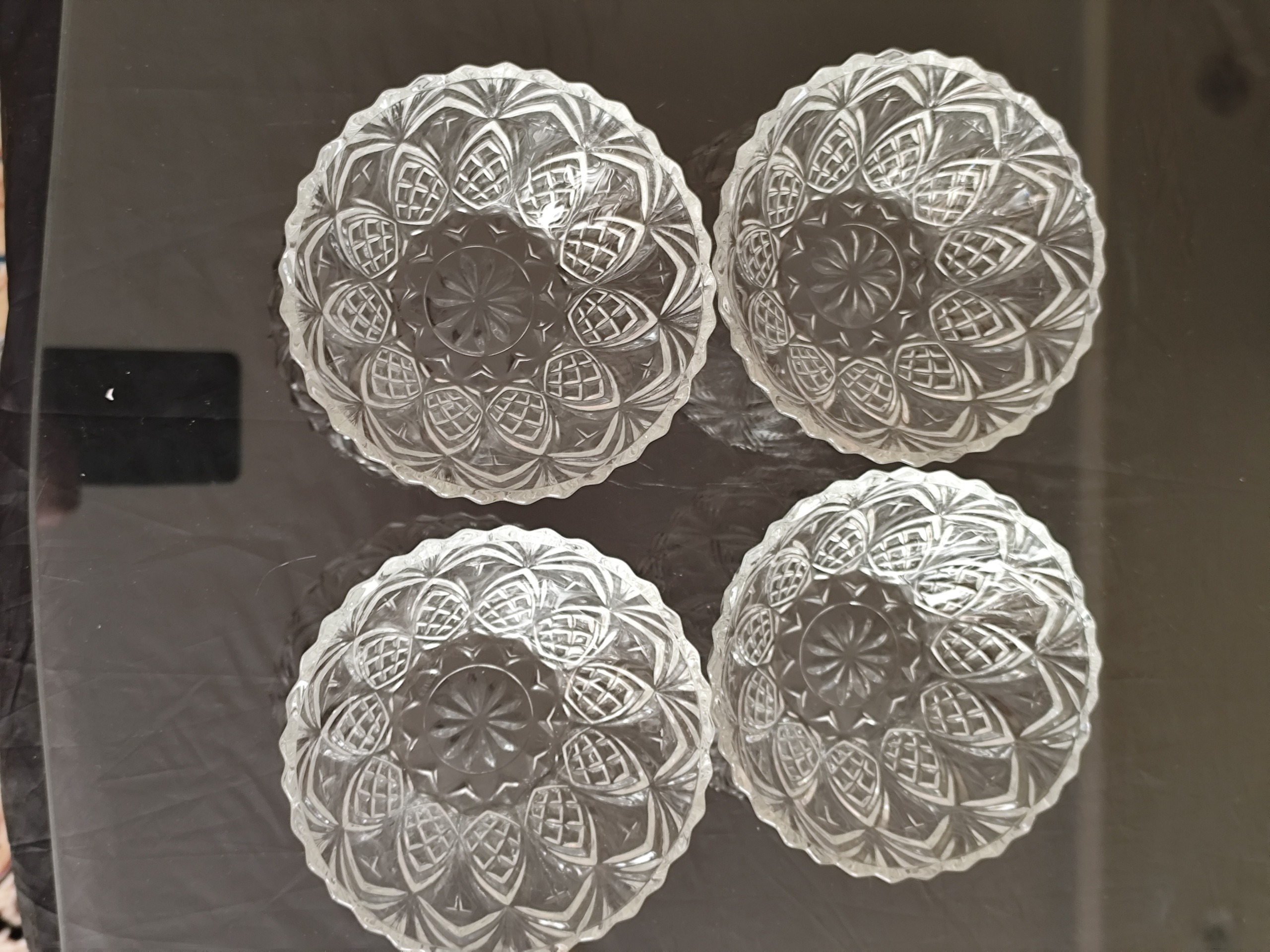 پیاله آناناسی فرانسه