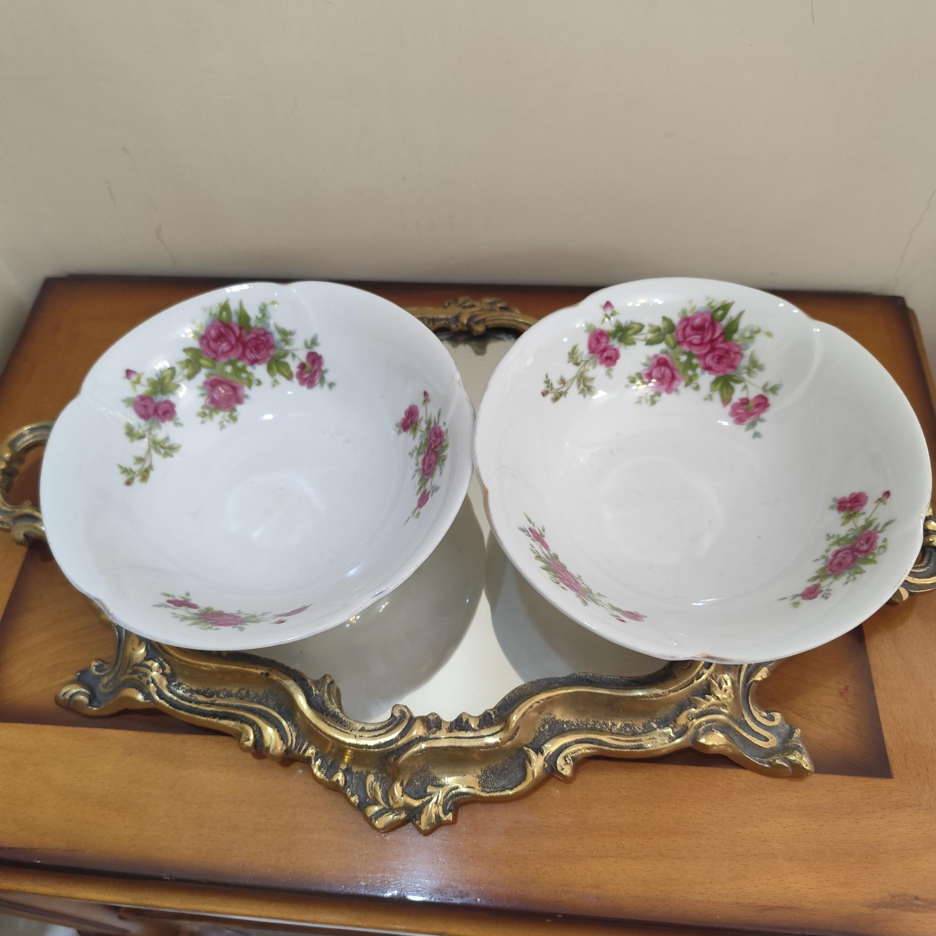 کاسه گلسرخی ژاپنی مدل گل و کمیاب