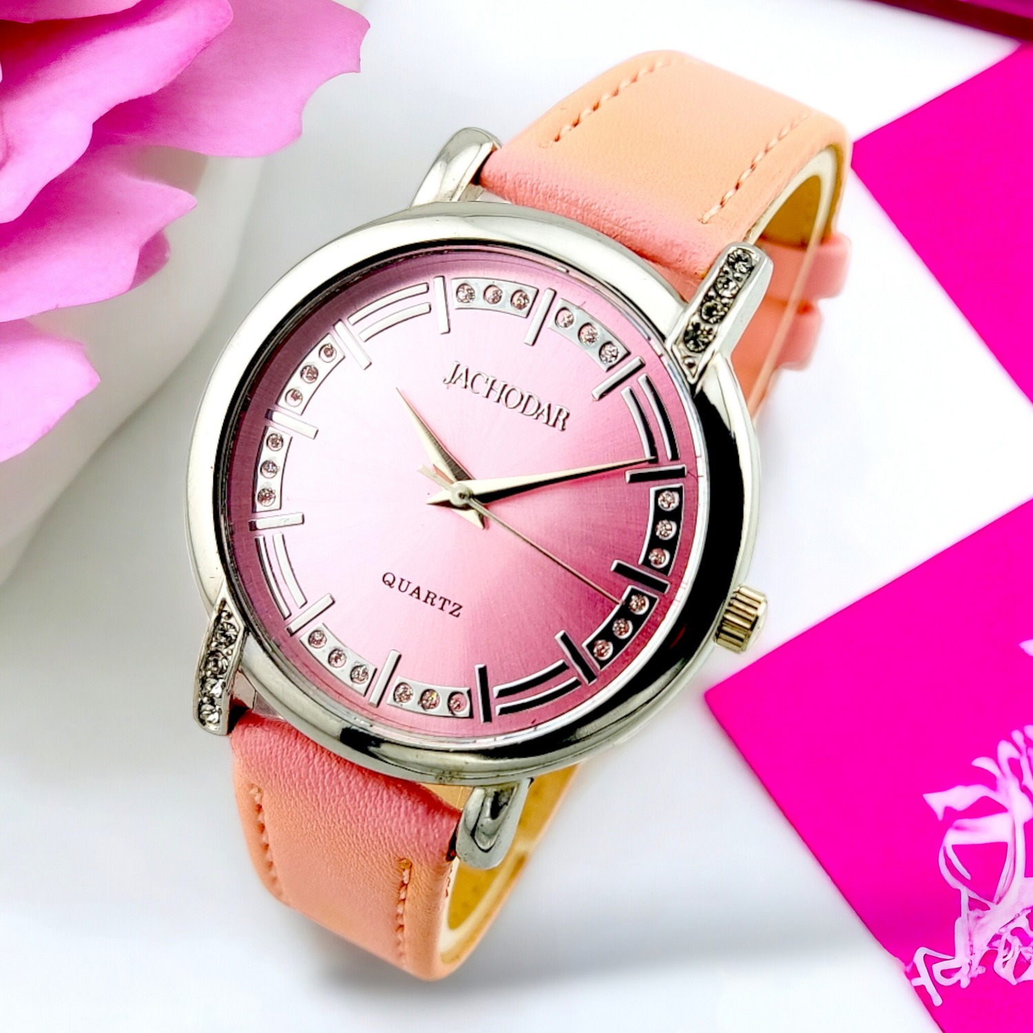 ساعت عقربه ای زنانه نگیندار بند چرم صورتی ضدآب