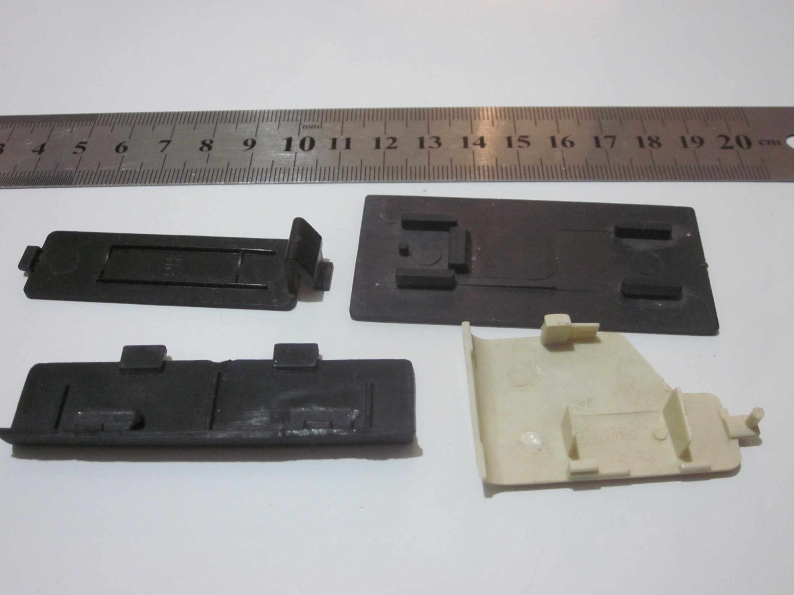 مجموعه چهار عددی درب جا باتری