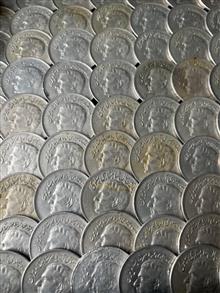 100