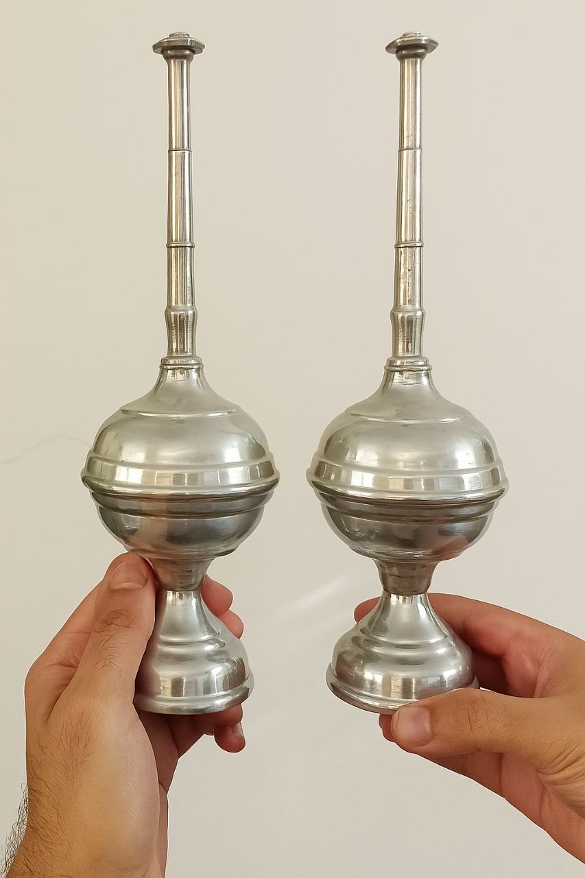 یک جفت گلاب پاش بدون دسته لوکس