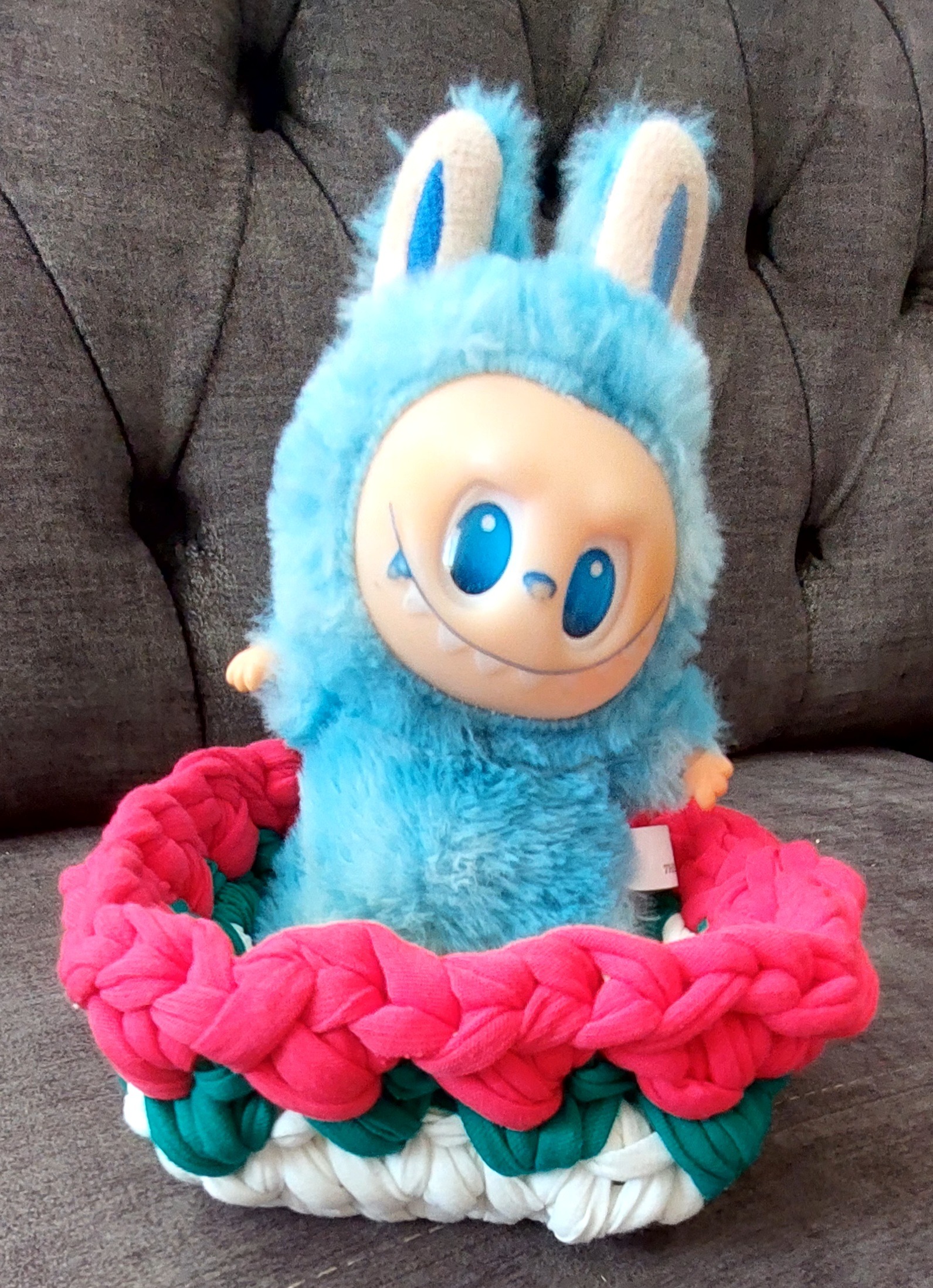 سبد شکلات خوری تریکو