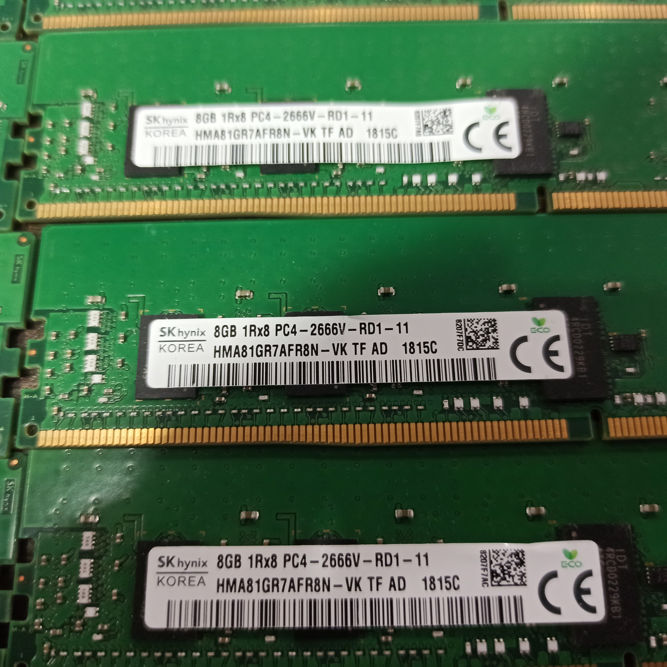 رو سروری 8 gig ddr4 2666