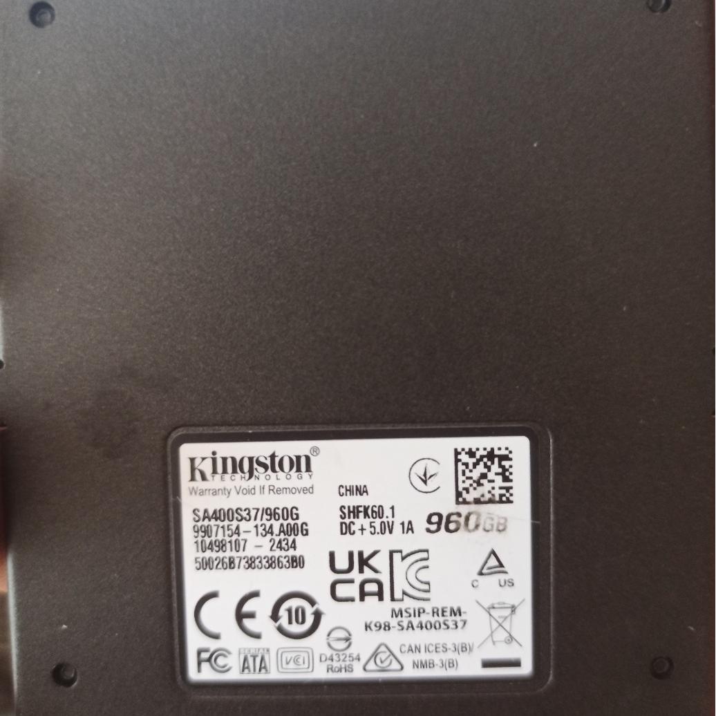 Ssd کینگستون اصلی 960 گیگ کم کار