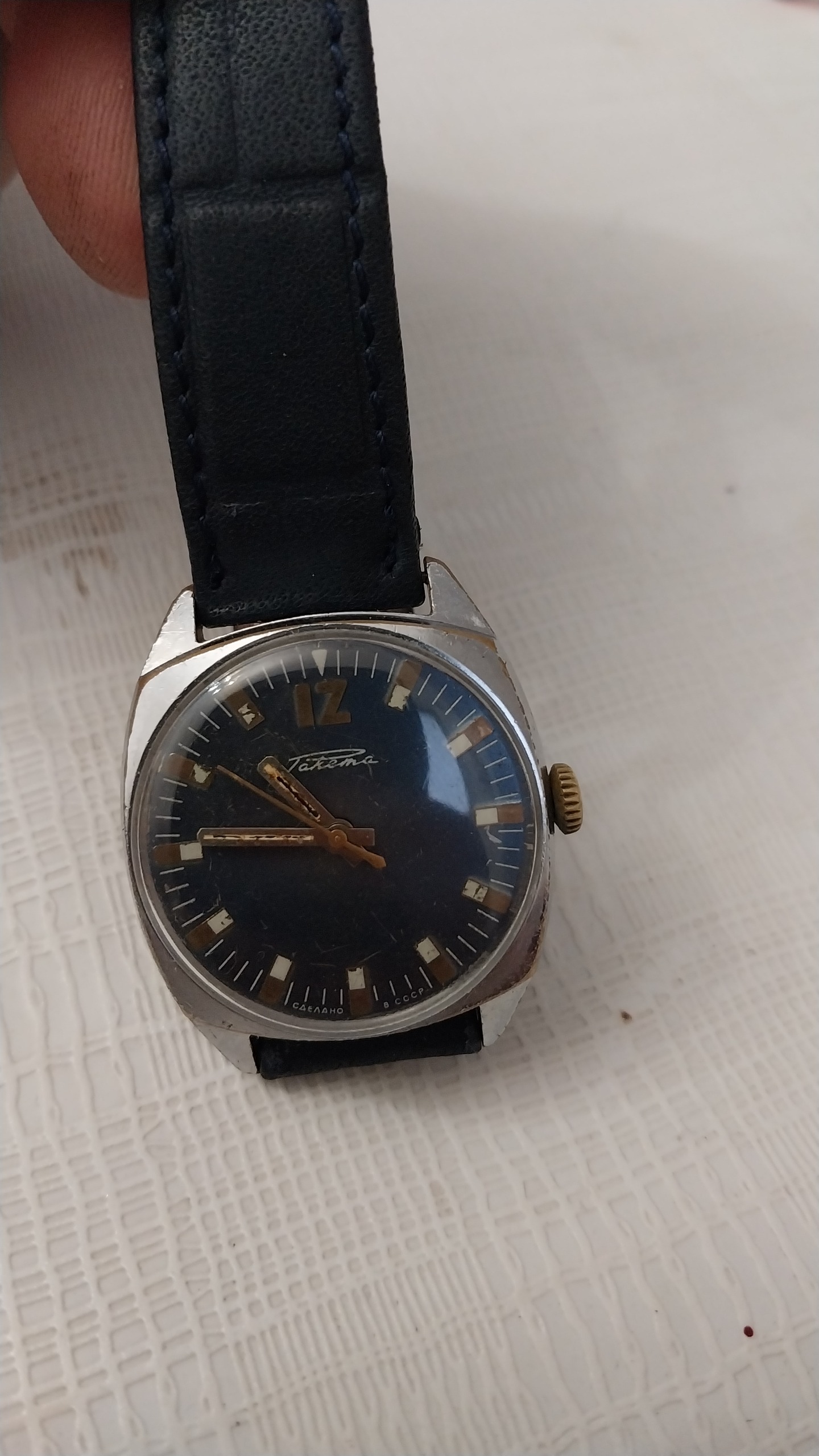 ساعت کوکی وقدیمی روسی