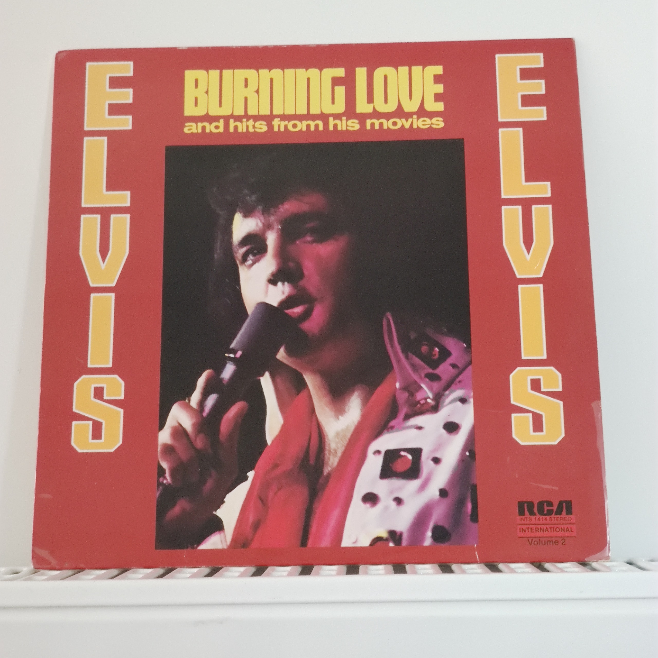 صفحه گرام الویس پریسلی Burning love and movie hits