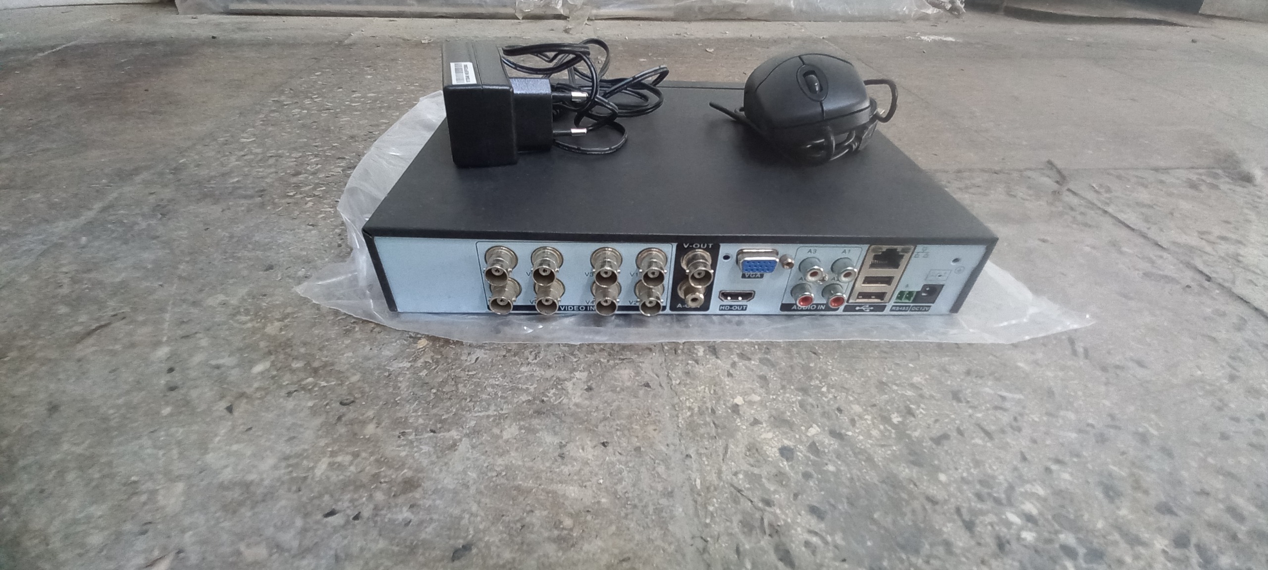دستگاه dvr8کاناله 2مگ منوفارسی تقویم فارسی
