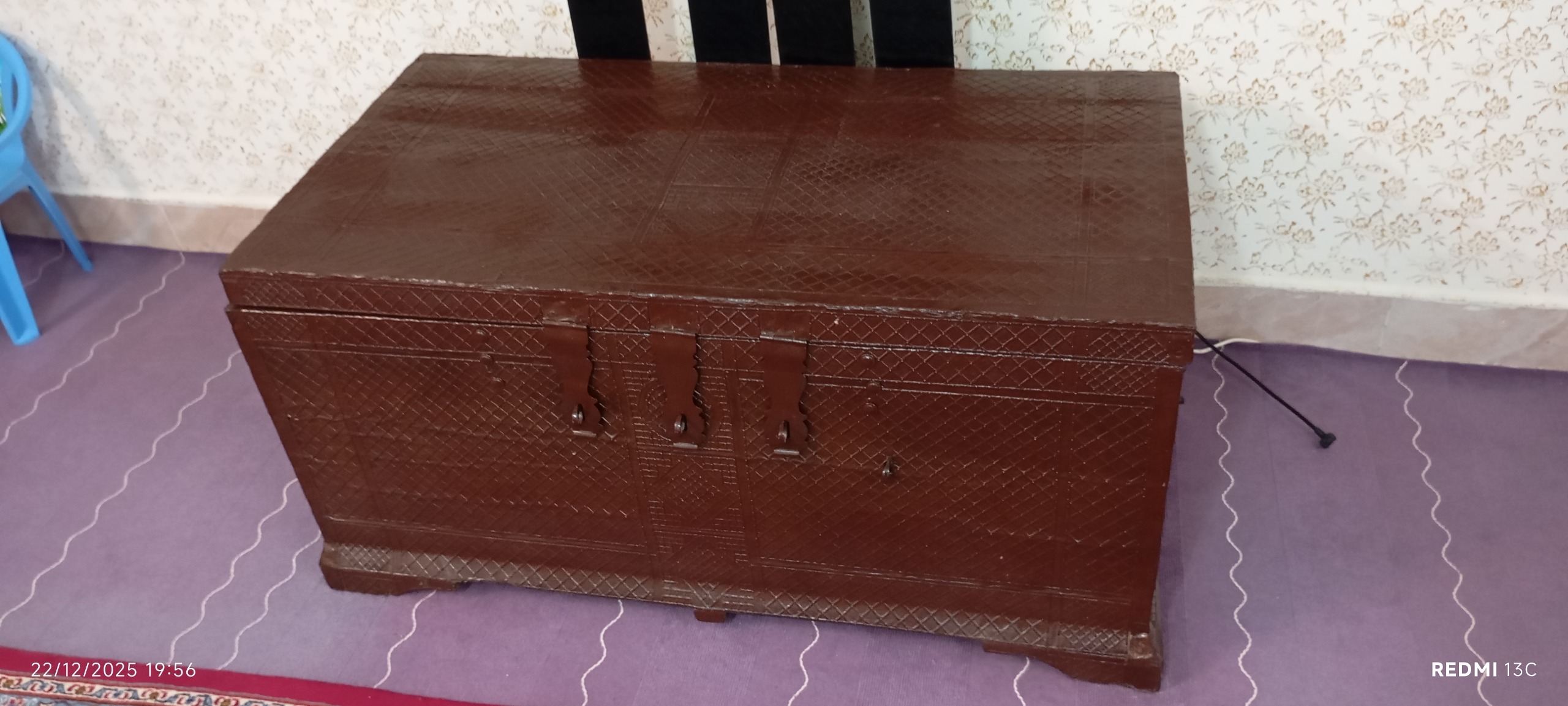 صندوق قدیمی بالای 80سال