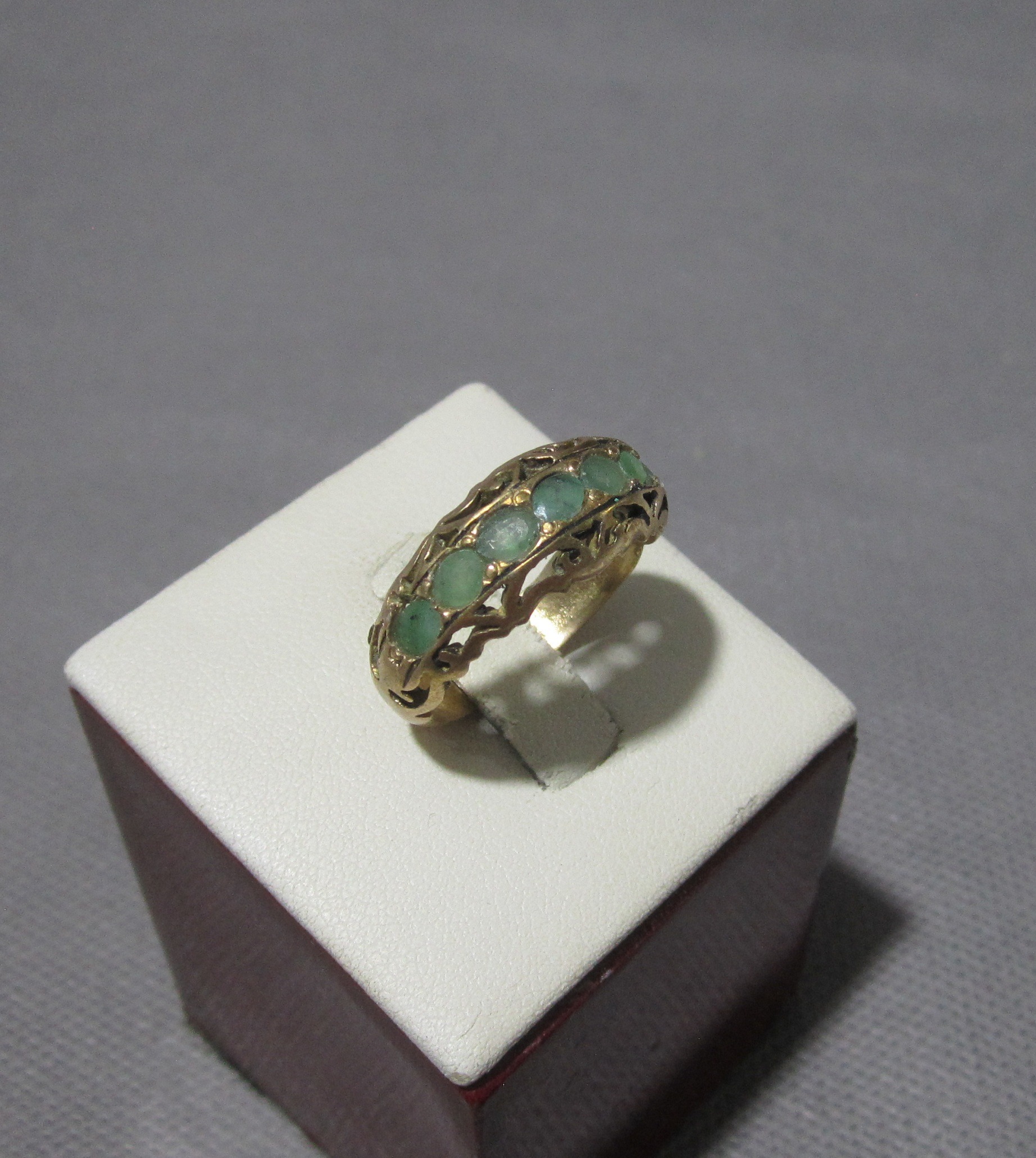 انگشتر زمرد اصل و معدنی زامبیا