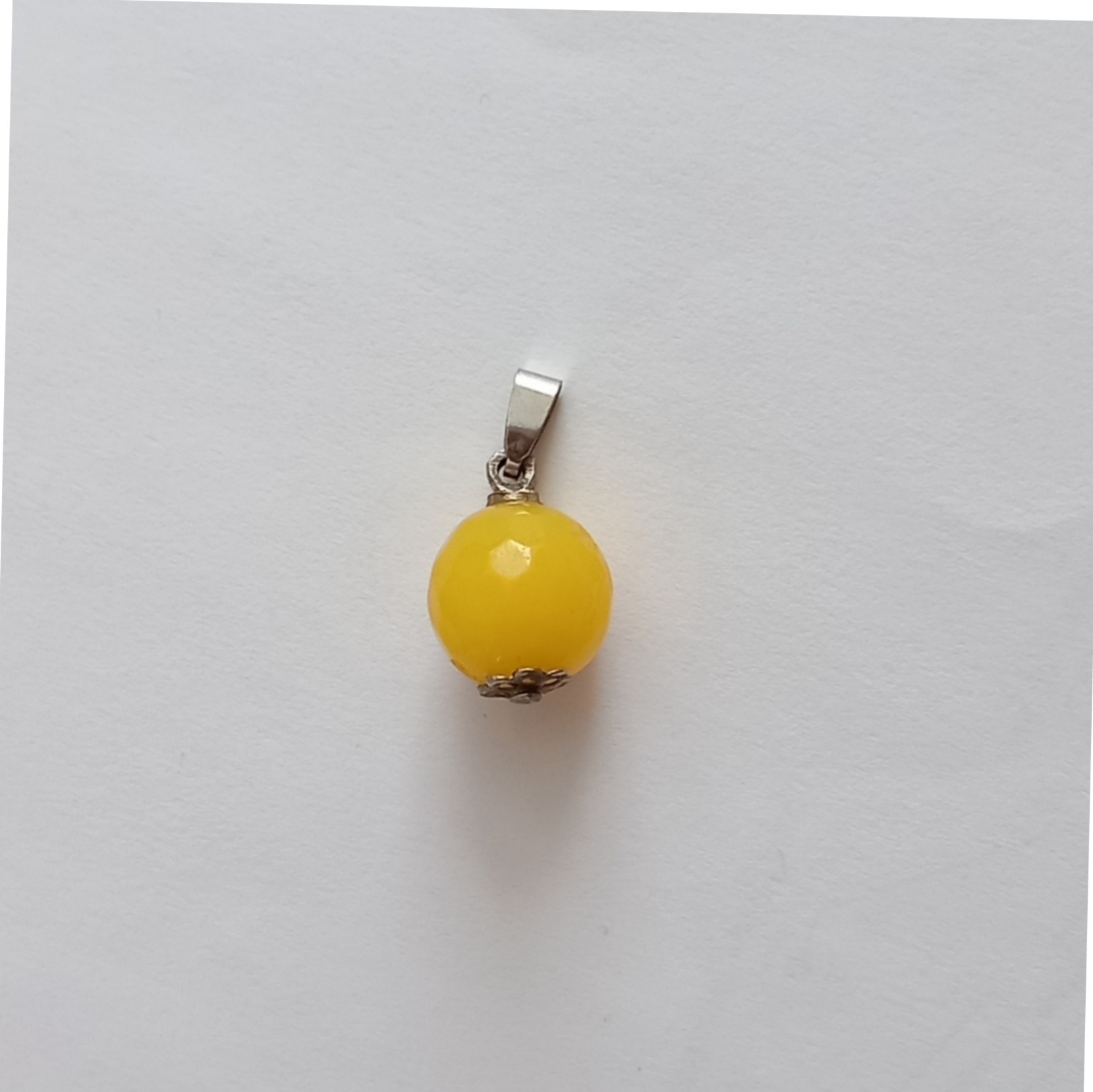 اویز عقیق زرد