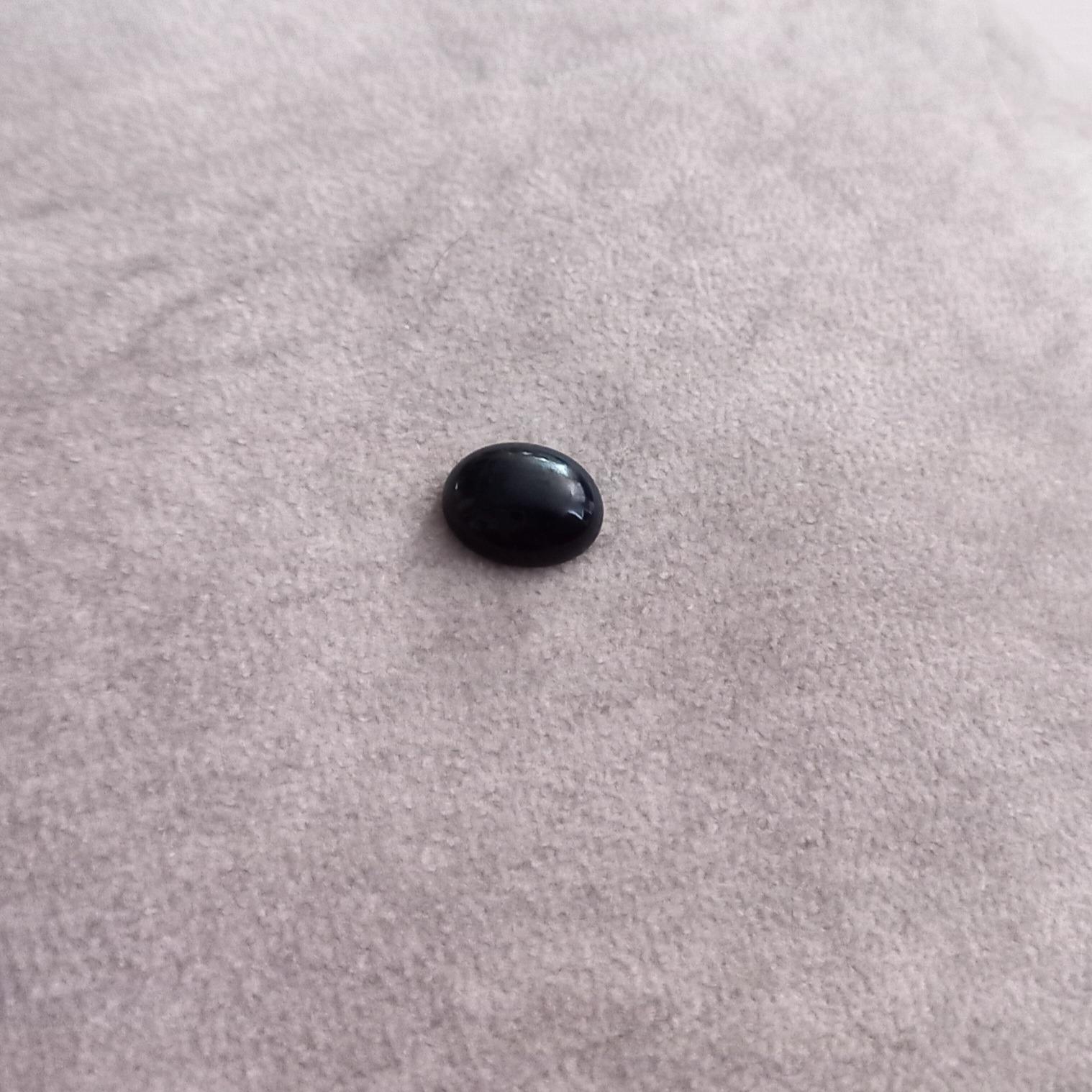 نگین یا سنگ اونیکس