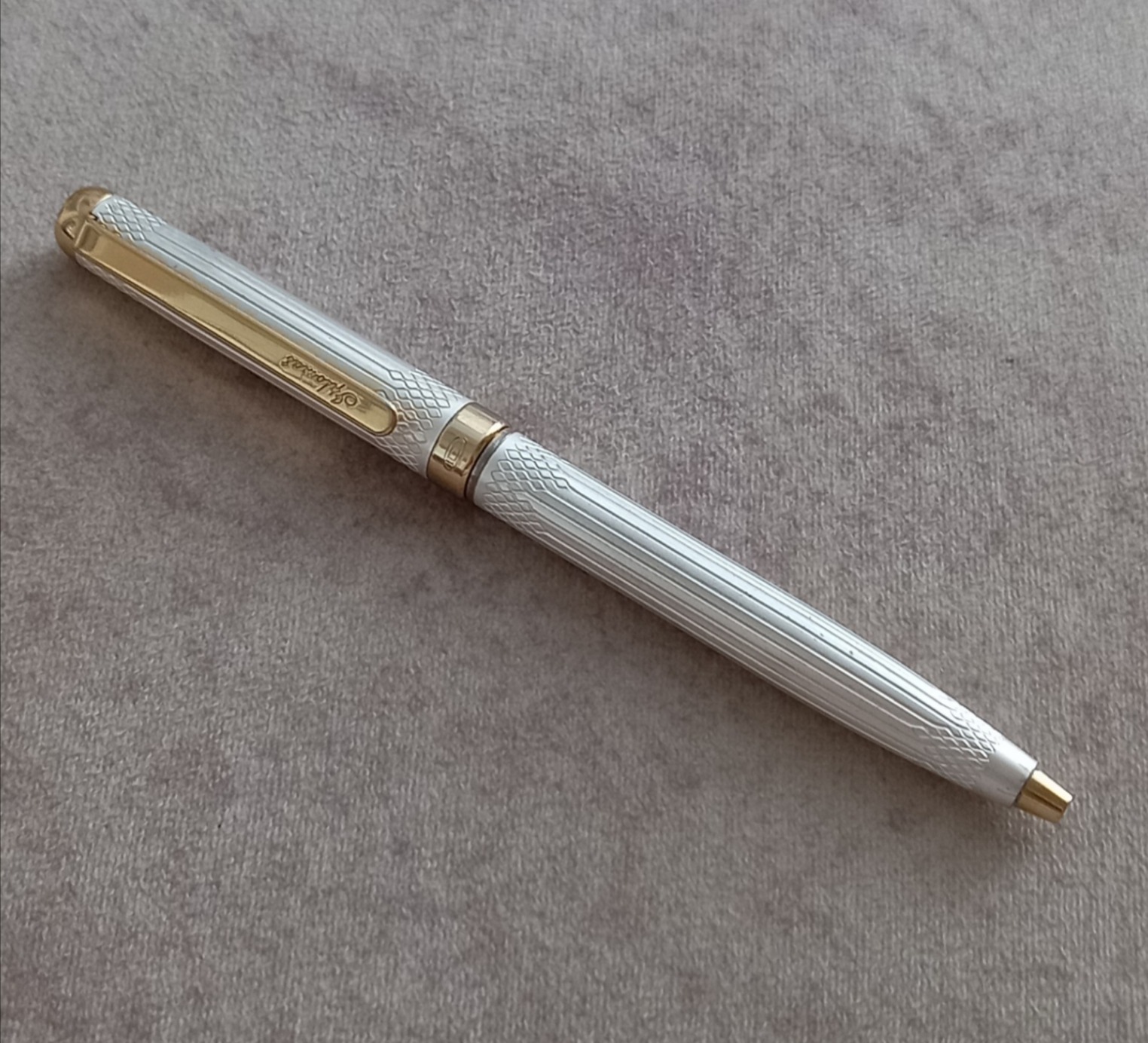 خودکار دیپلمات Lord