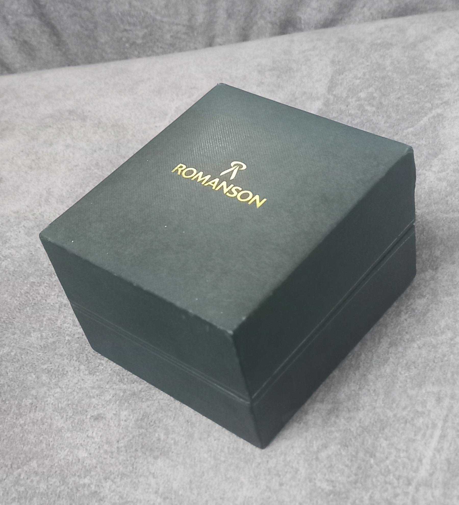 جعبه ساعت رومانسون