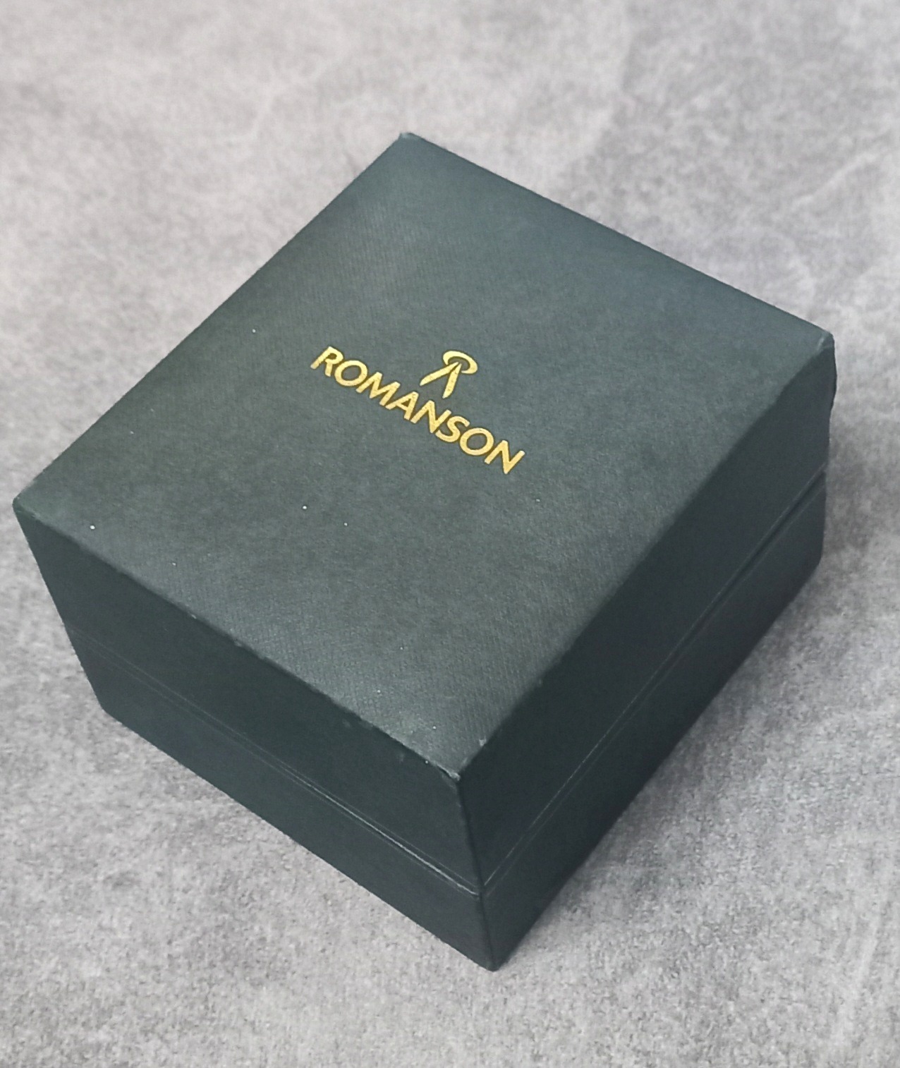 جعبه ساعت رومانسون