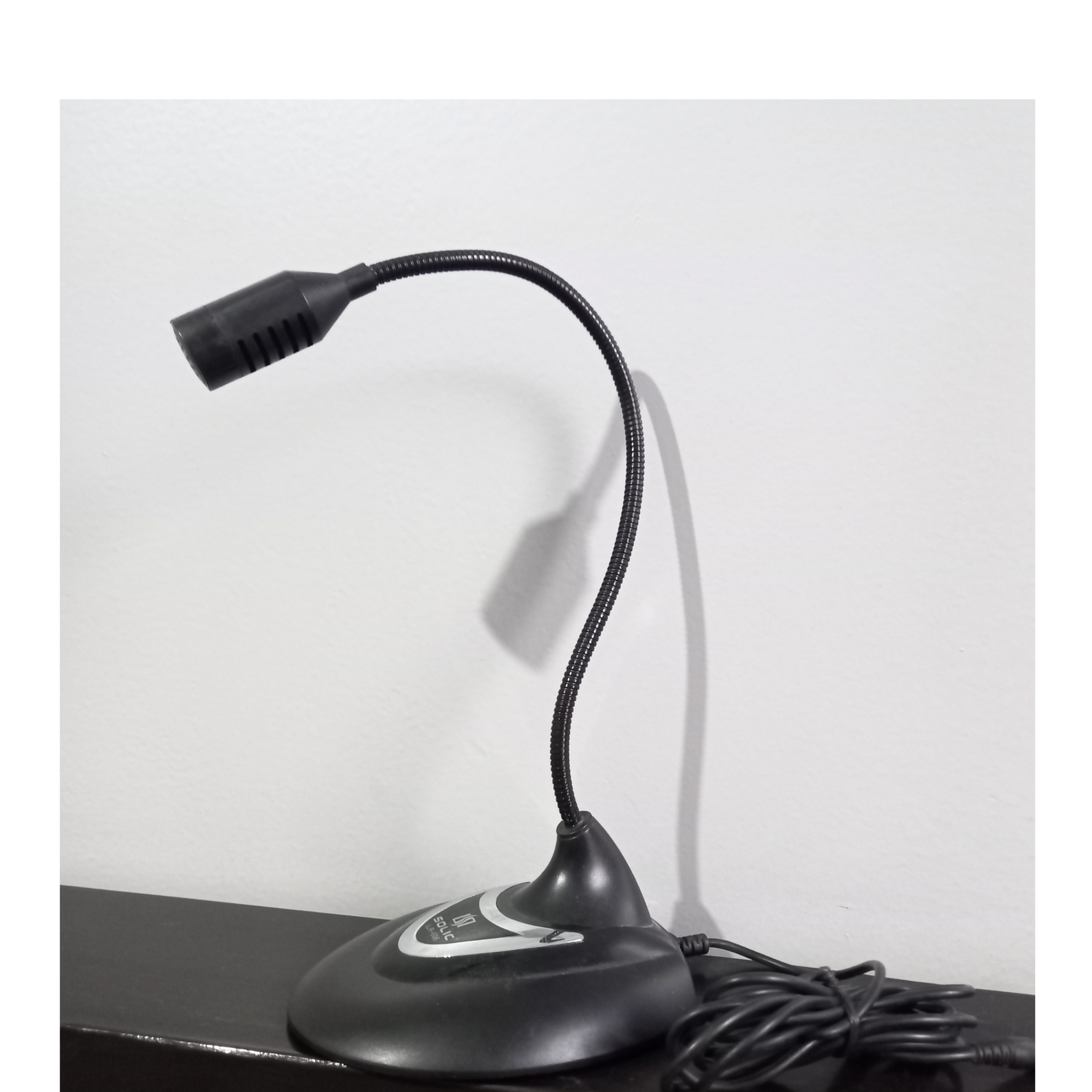 میکروفن رو میزی