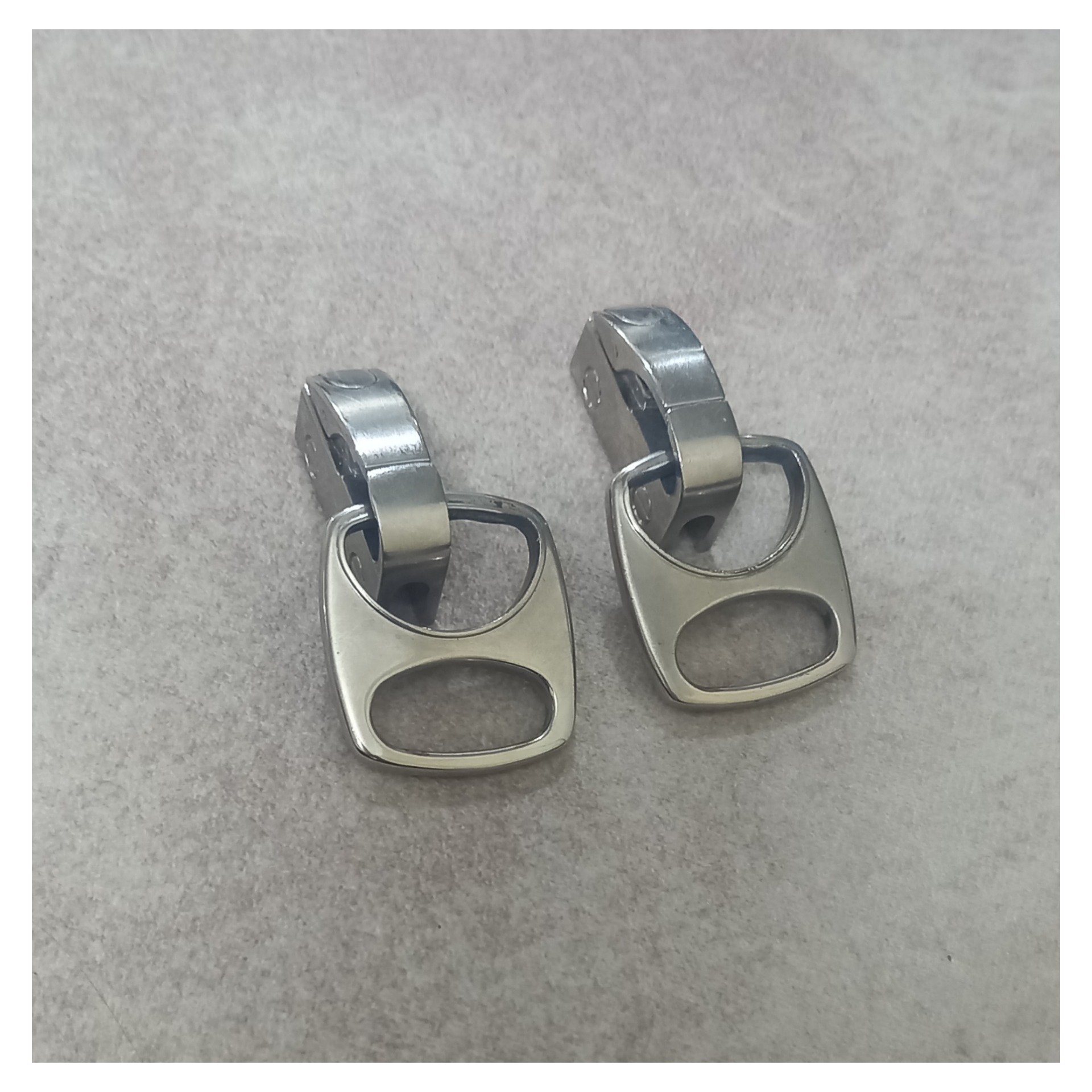 یراق (مدبر) کیف