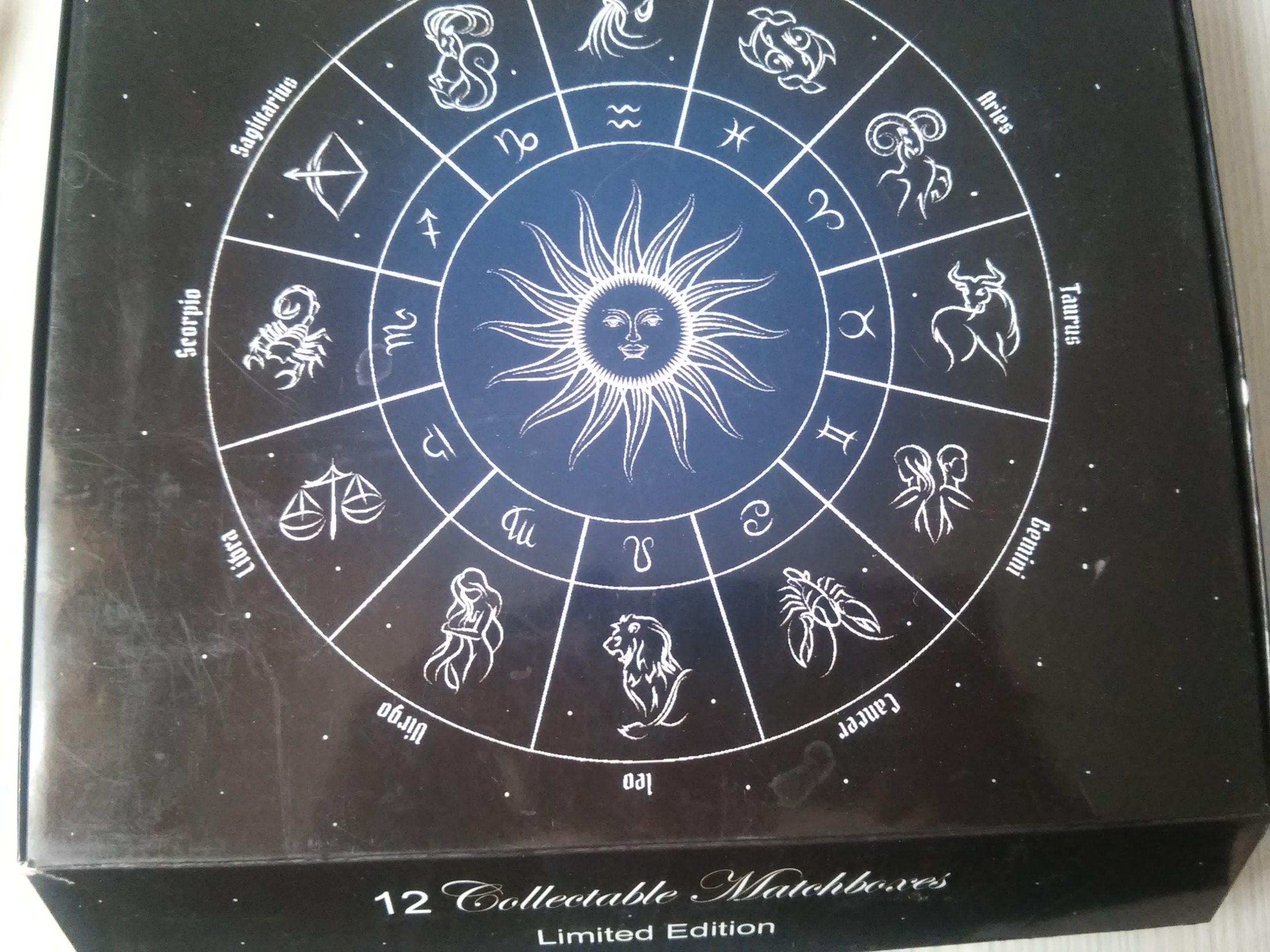 مجموعه 12 عددی کبریت صور فلکی سایز بزرگ