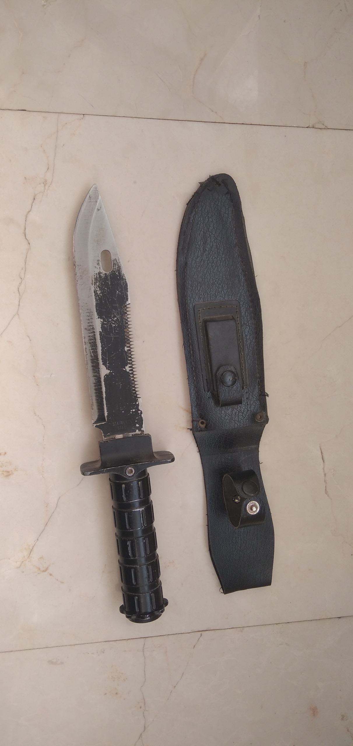 چاقو شکاری قدیمی