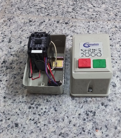 کنتاکتور استارتر انگلیسی