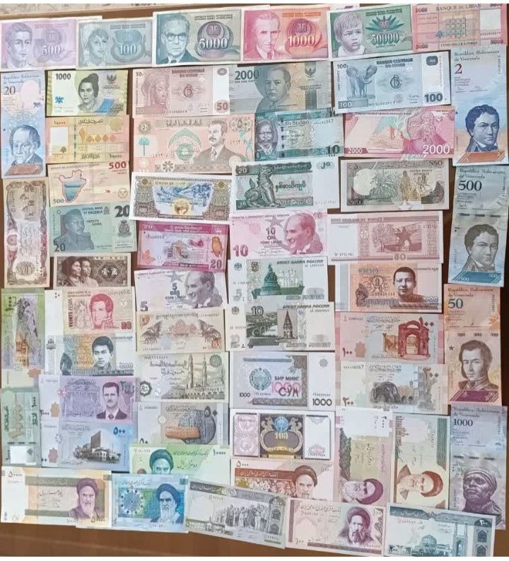 مجموعه 55برگ اسکناس بانکی و قدیمی