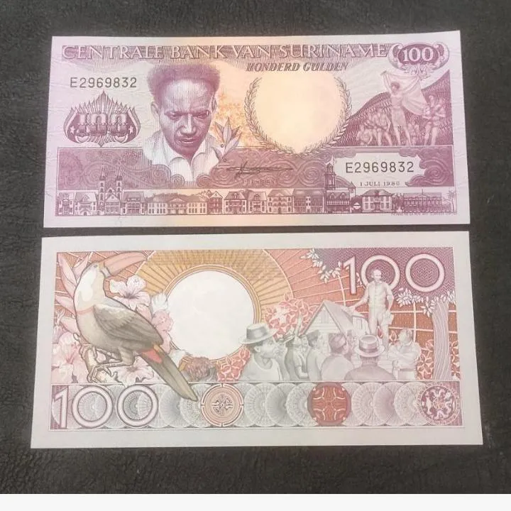 تک برگ اسکناس زیبای سورینام