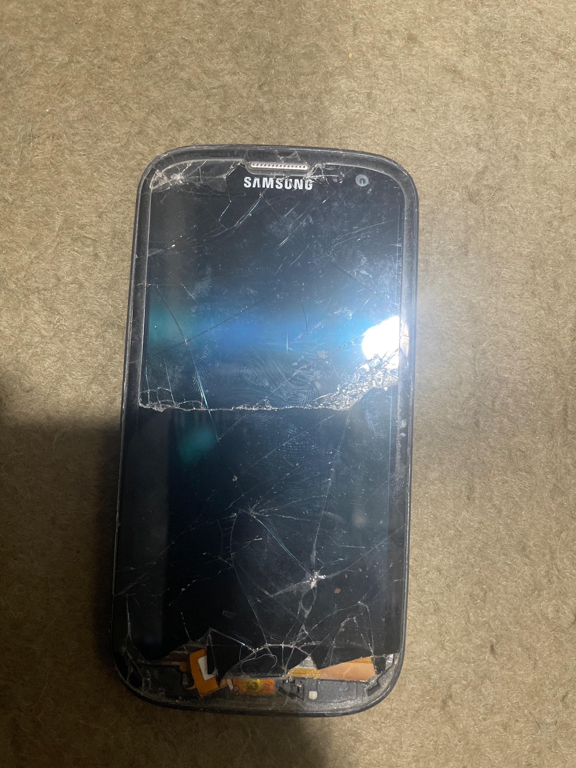 گوشی سامسونگ مدلGT-19300