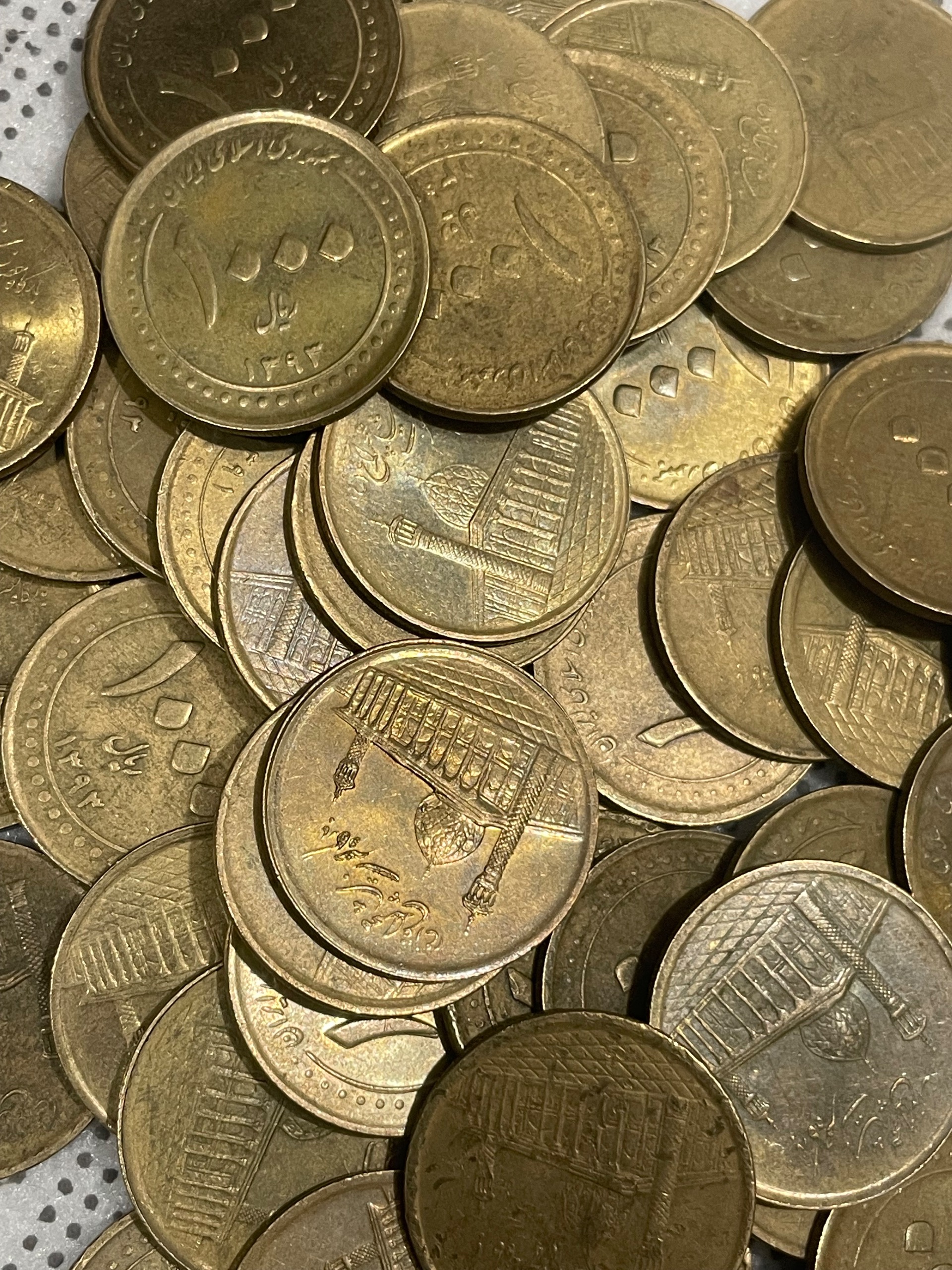 25عدد سکه 1000ریالی (شاهچرا)