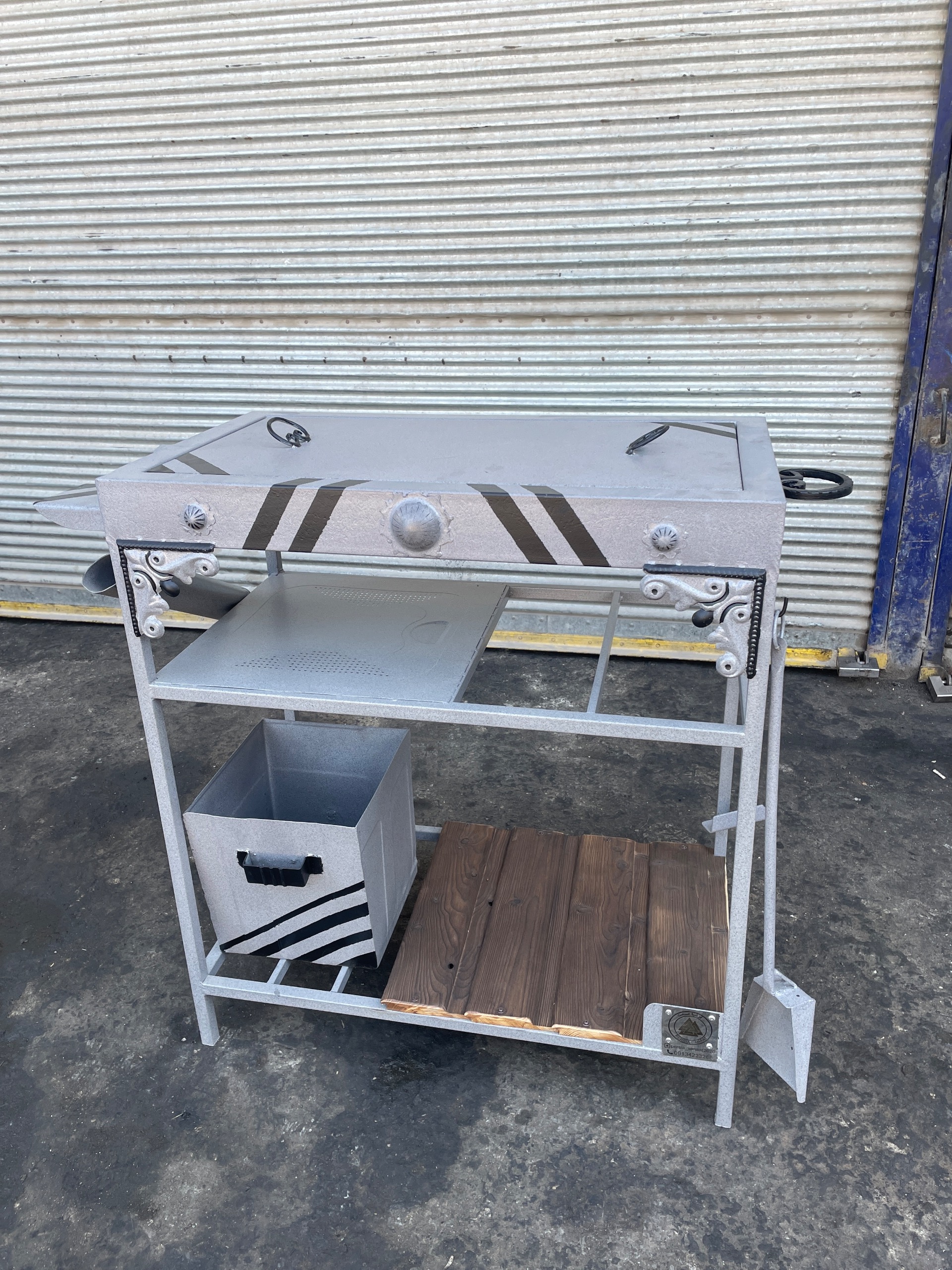 انواع باربیکیو و منقل